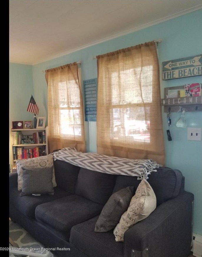 204 17th Ave, Belmar, NJ 07719