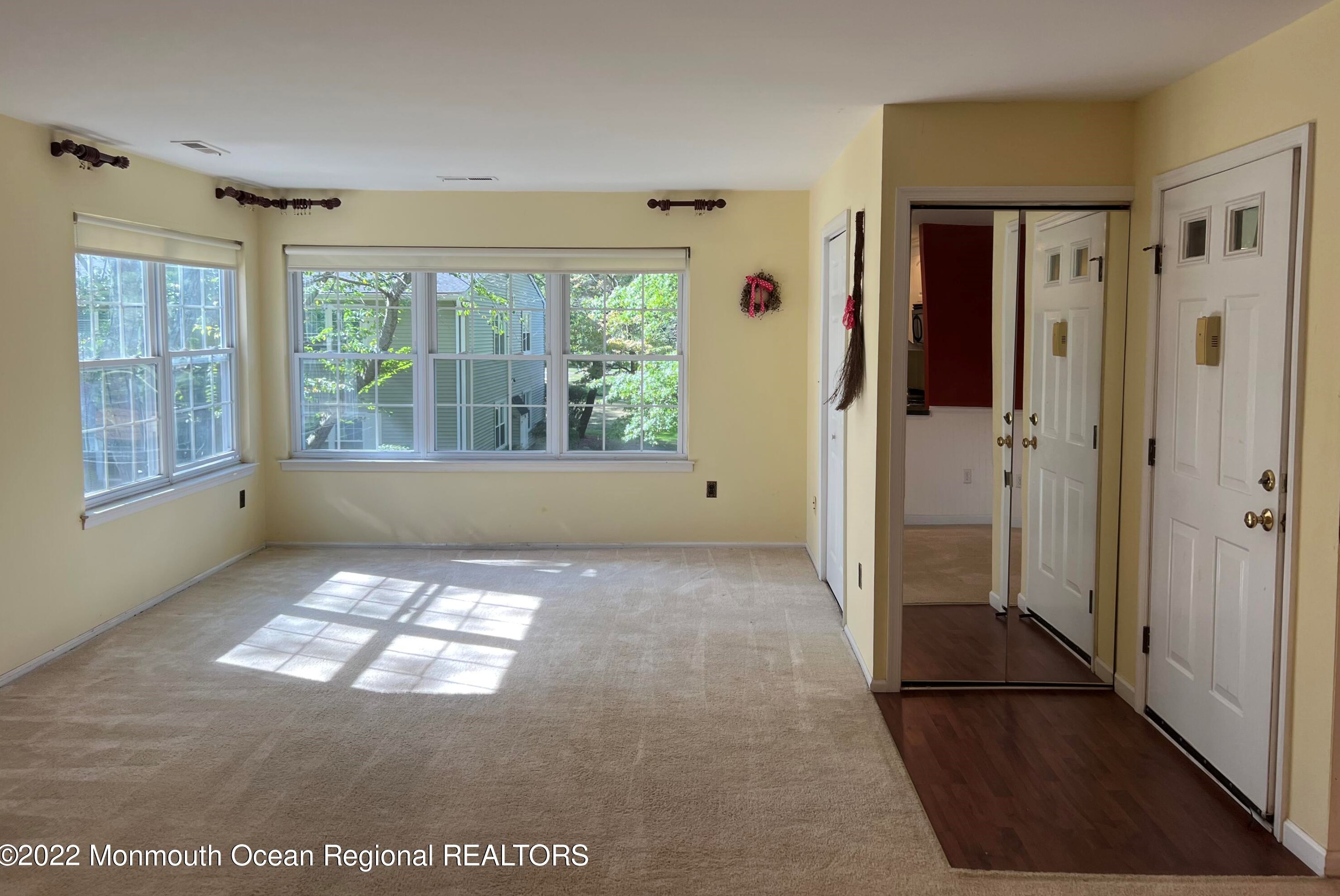 140 Arrowwood Ct #93, Tinton Falls, NJ 07701