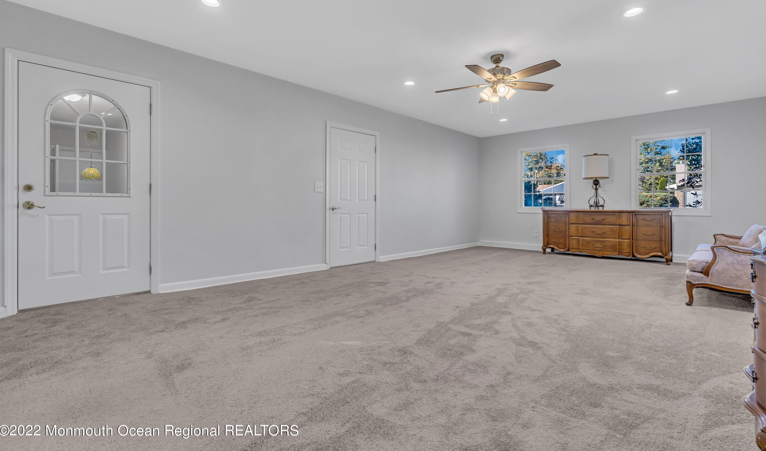 74 Idlewild Ln, Matawan NJ 07747-1534 exterior