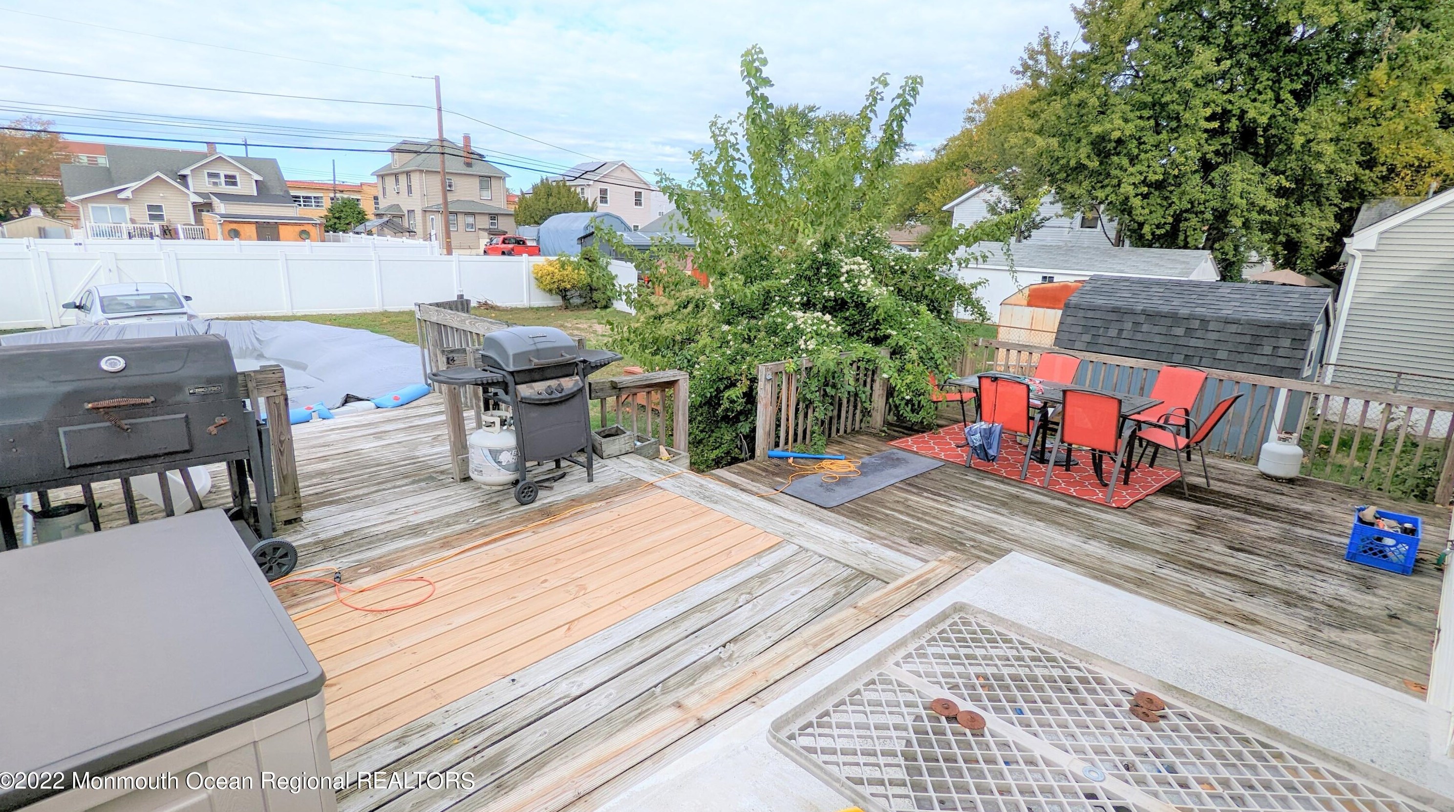 23 Lincoln Ct, Ideal Beach NJ  07734-1435 exterior