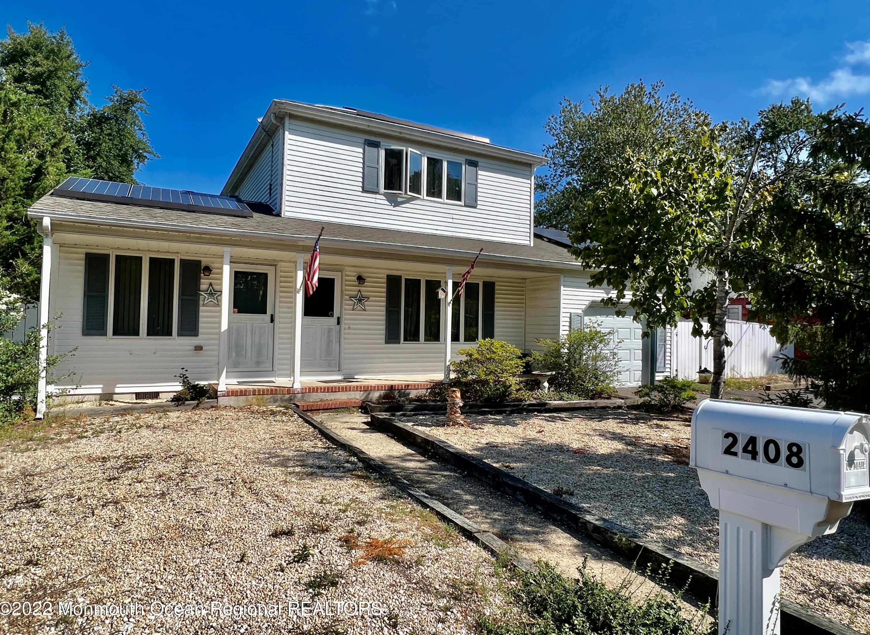 2408 2nd Ave, Toms River, NJ 08753-6140