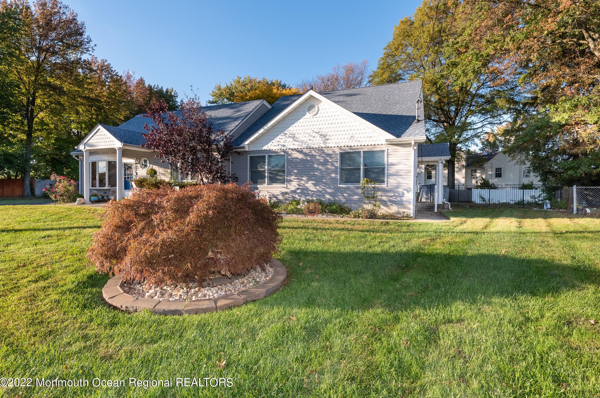 25 Franciscan Way, Hazlet, NJ 07730