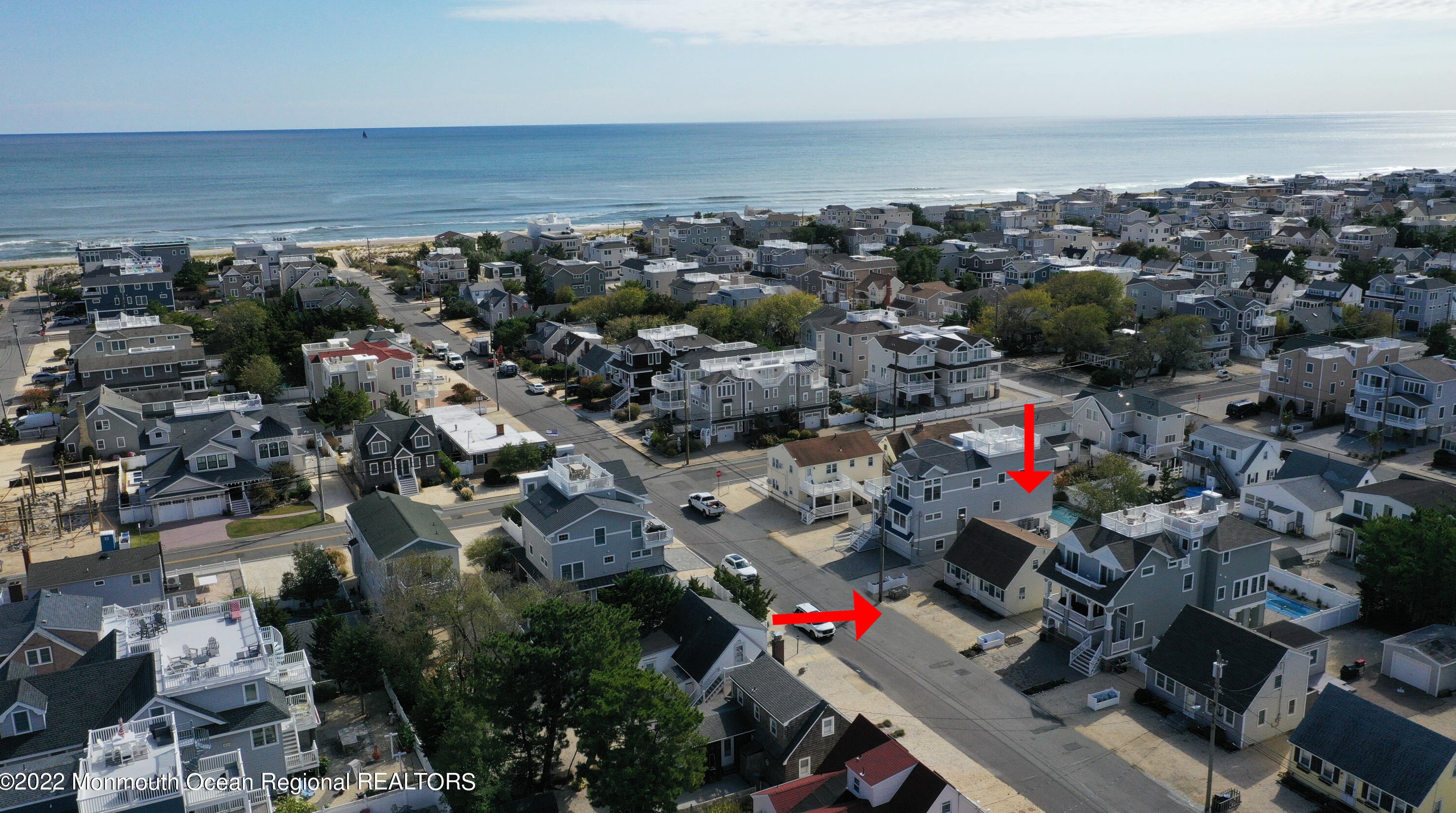 18 20th Street E, Long Beach Township, NJ 08008