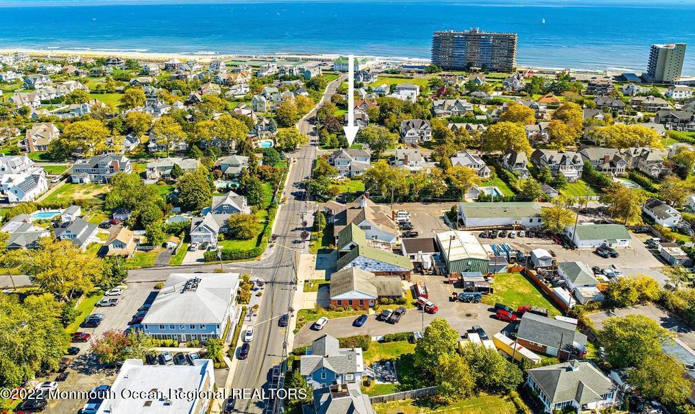 26 River Ave, Monmouth Beach, NJ 07750-1358