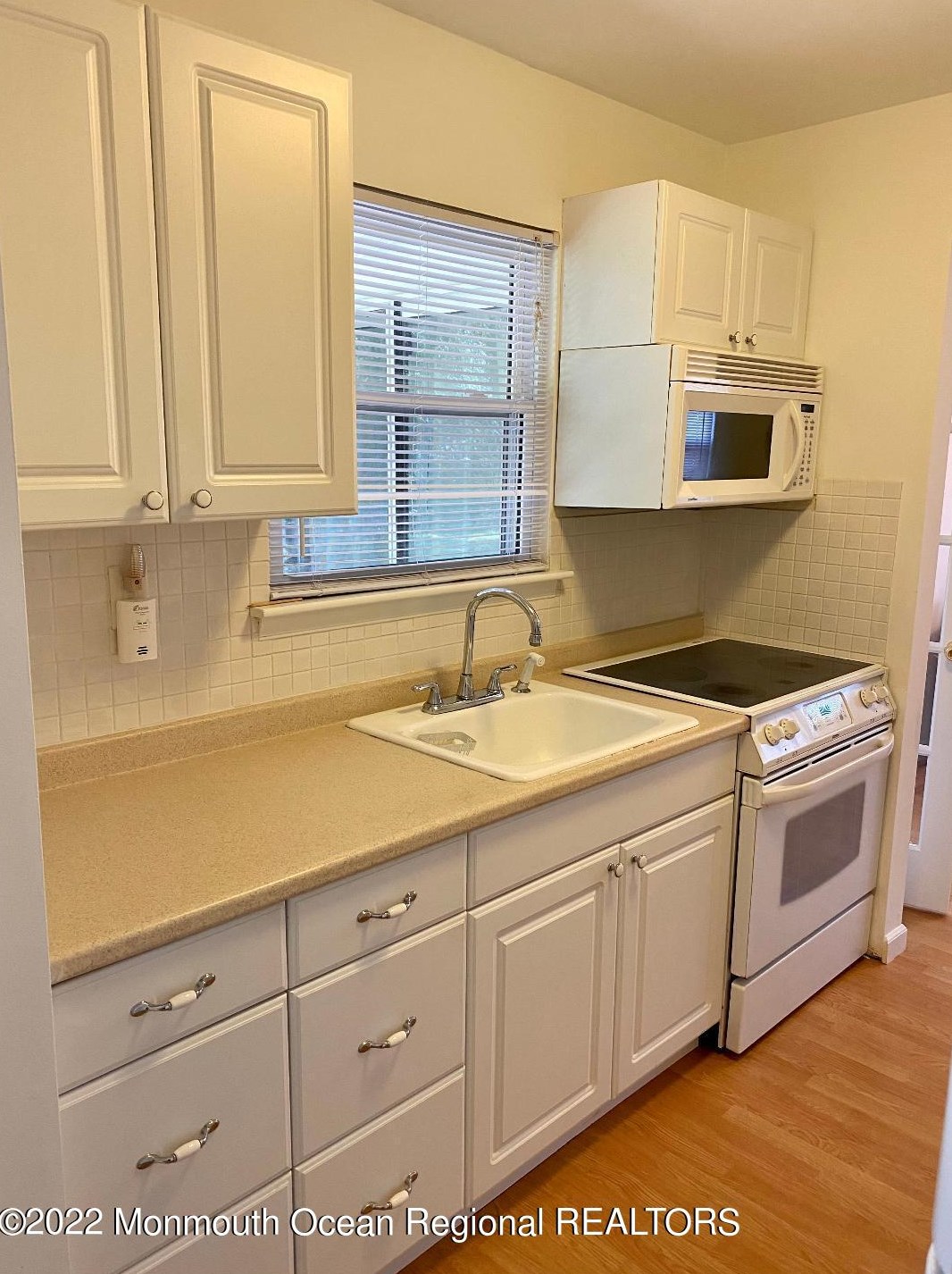 89 Waterfront Dr #244, Bricktown, NJ 08724
