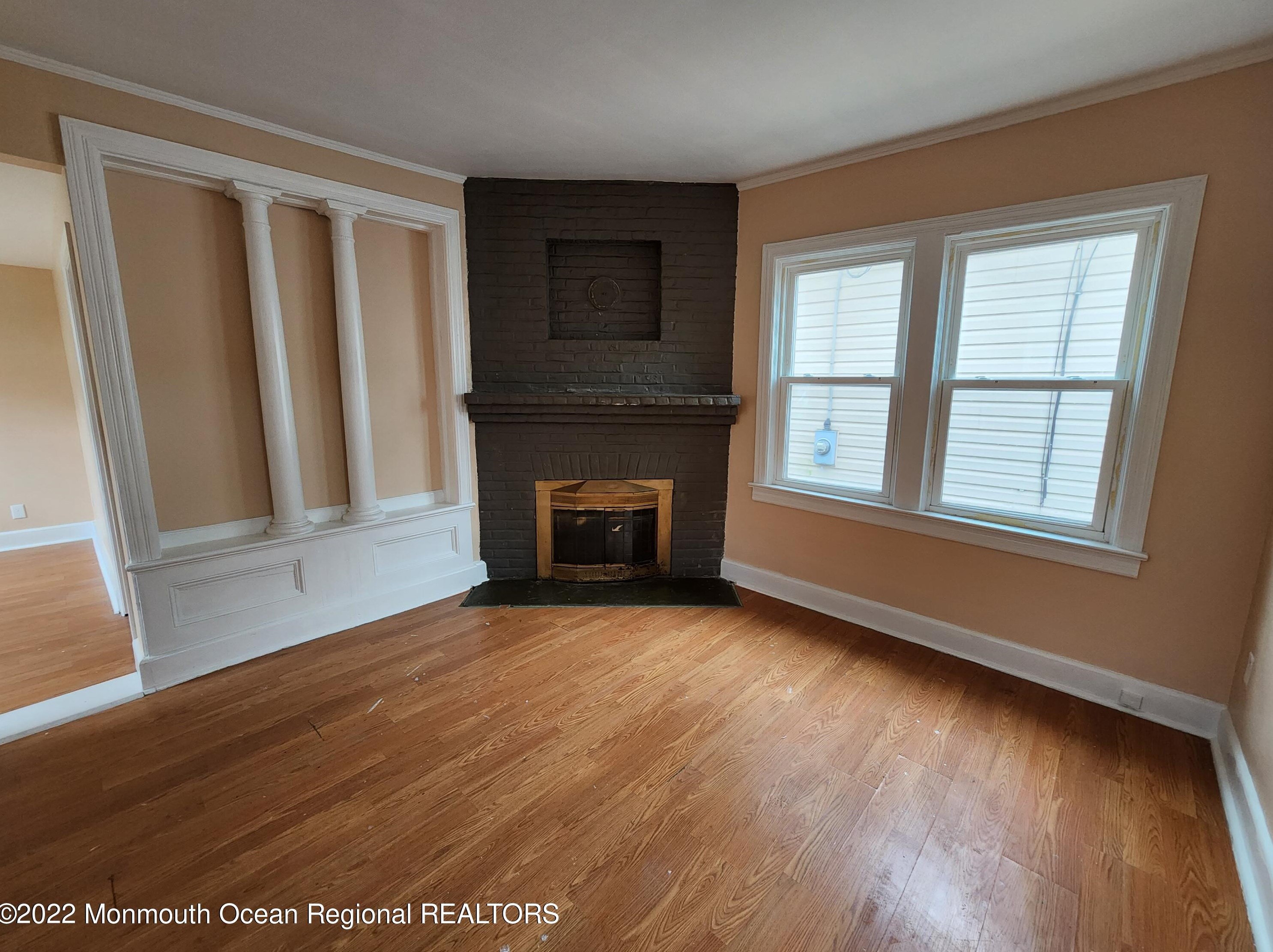 9 Seaview Ave, Ideal Beach, NJ 07734