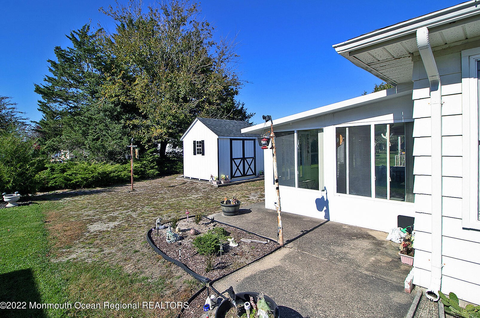 9 Goyave St, Toms River NJ  08757-4230 exterior
