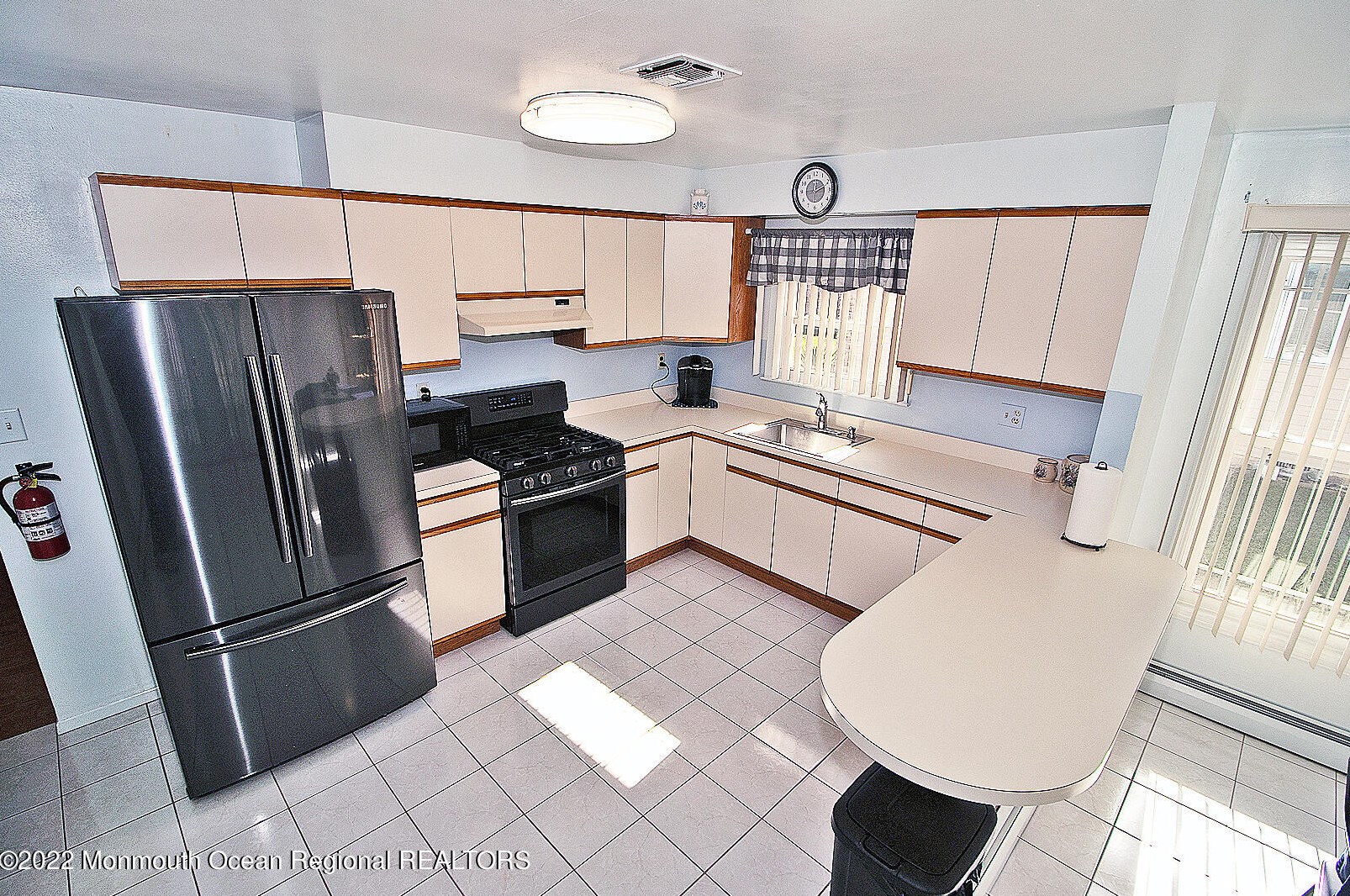 9 Goyave St, Toms River NJ  08757-4230 exterior