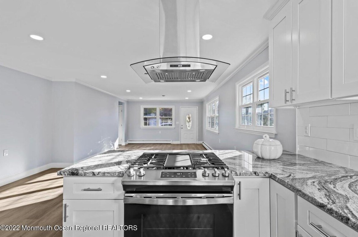 76 Barbuda St, Toms River NJ  08757-4606 exterior