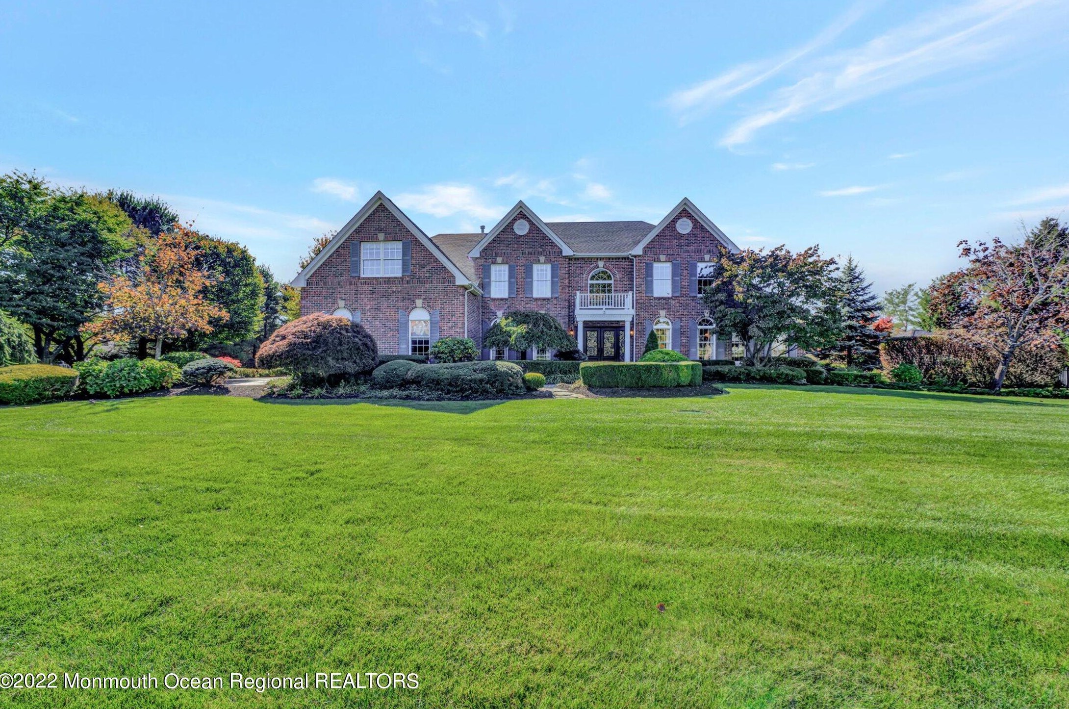 3 Pheasant Way, Millstone Township, NJ 07726-8851