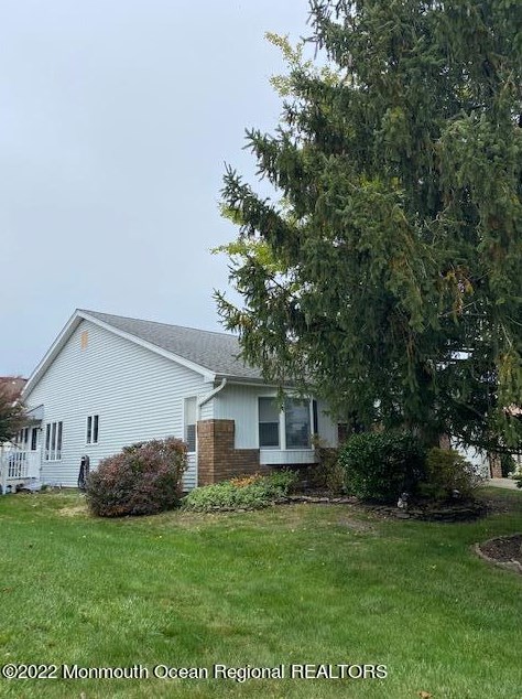 30 Fir Rd, Cedar Bonnet Island, NJ 08050