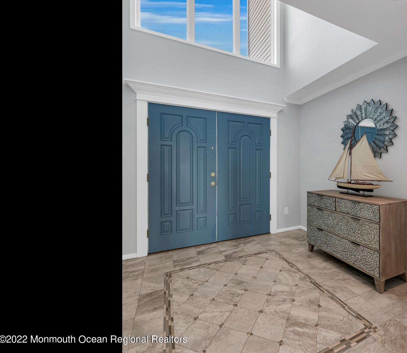 667 Bayview Dr, Toms River NJ  08753-2005 exterior