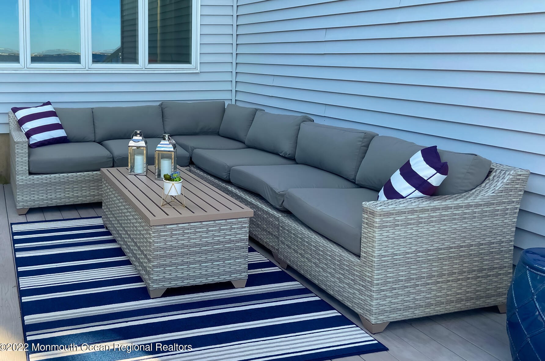 667 Bayview Dr, Toms River NJ  08753-2005 exterior
