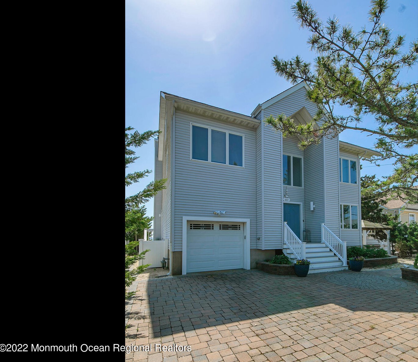 667 Bayview Dr, Toms River NJ  08753-2005 exterior