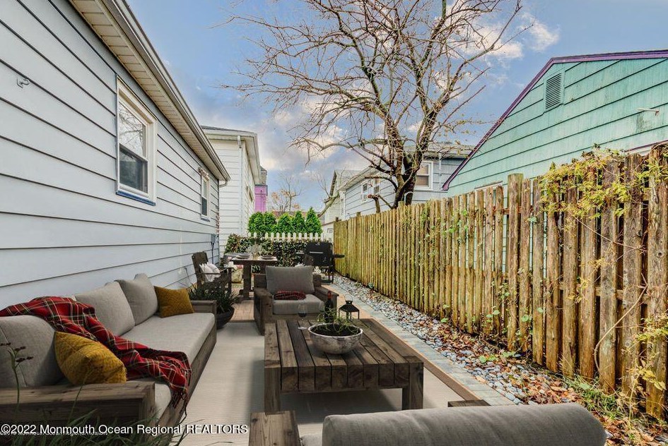 142 Main Ave, Ocean Grove, NJ 07756