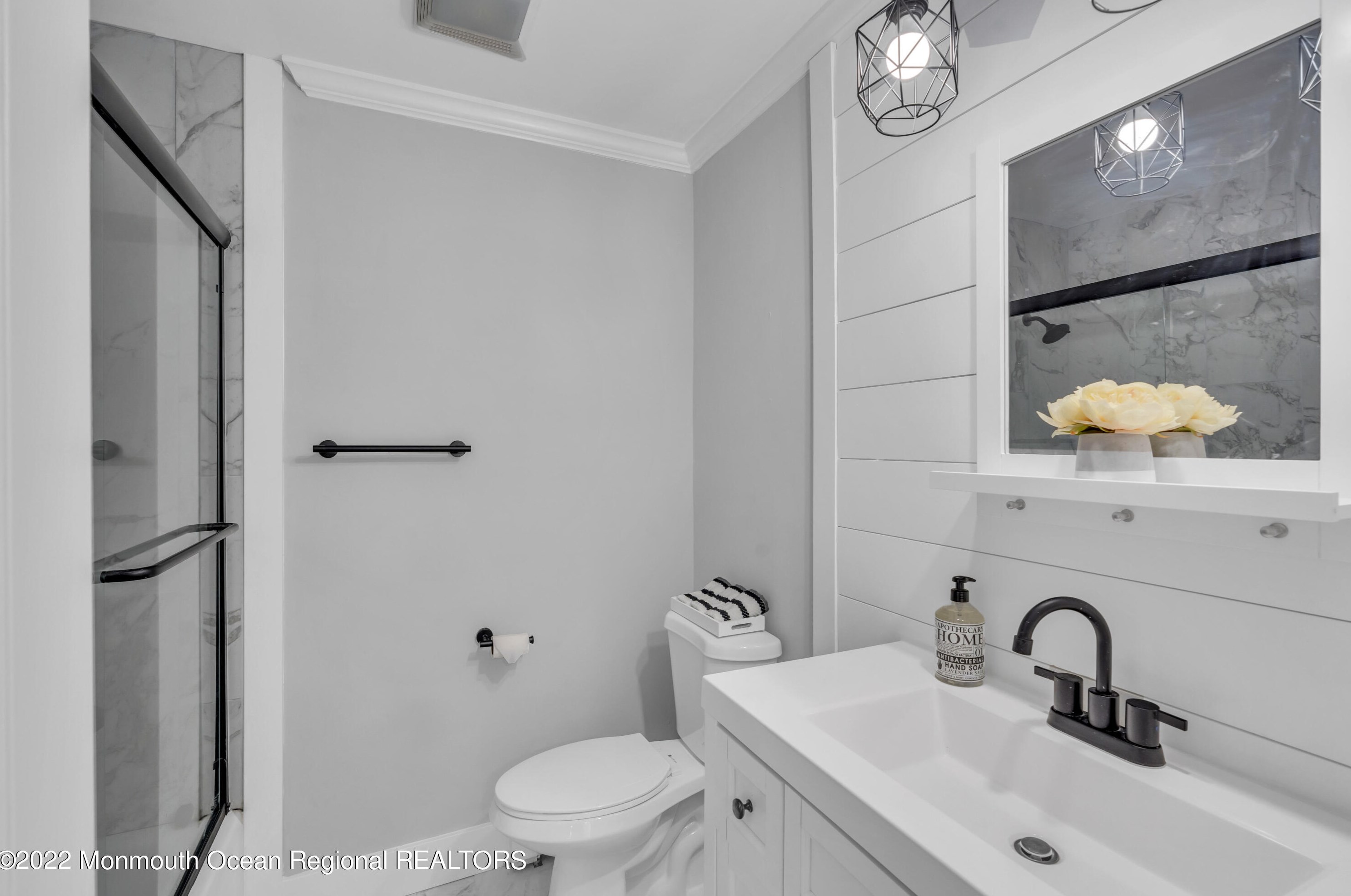 128 Fort De France Ave, Toms River NJ  08757-4343 exterior