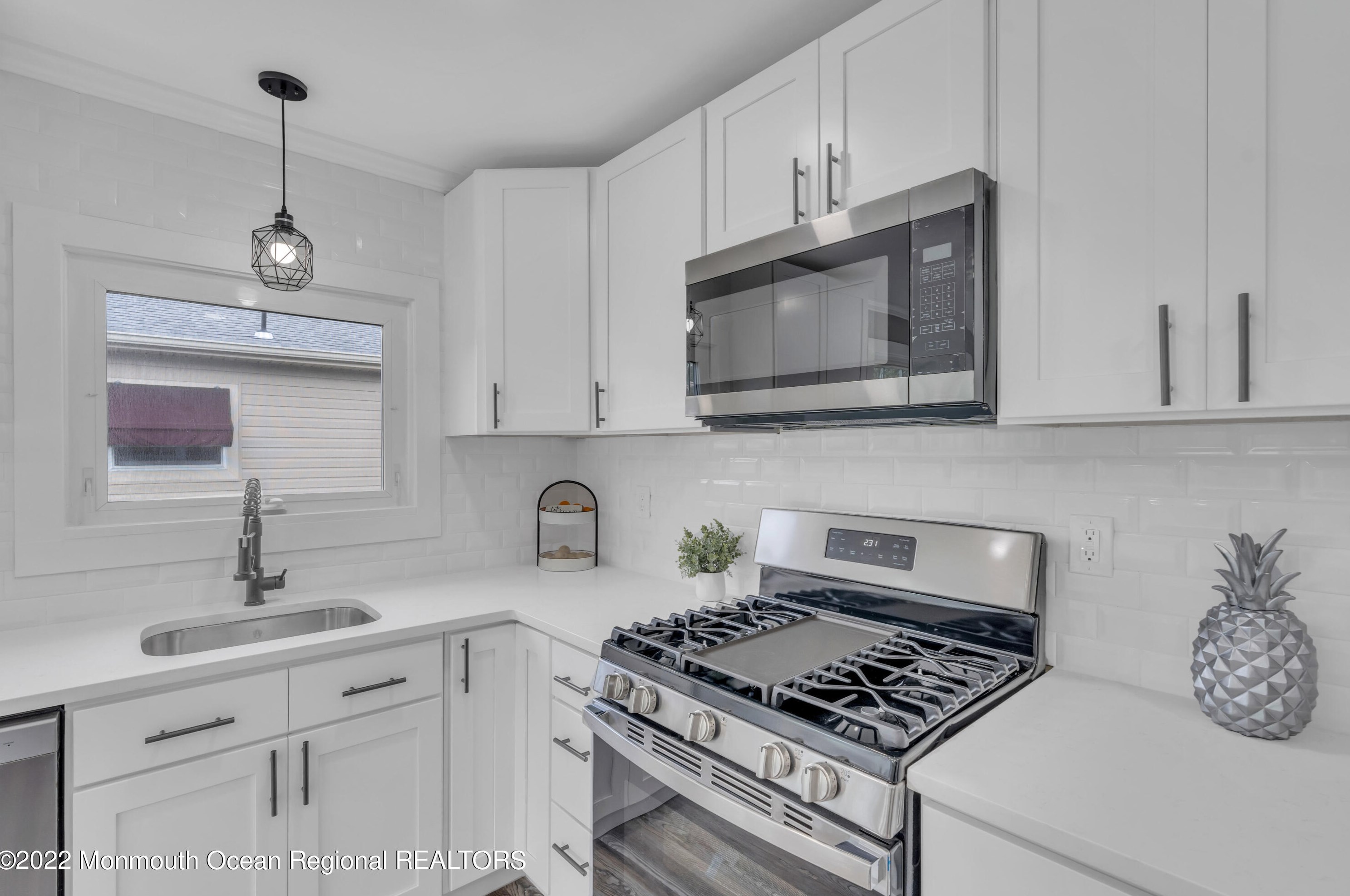 128 Fort De France Ave, Toms River NJ  08757-4343 exterior