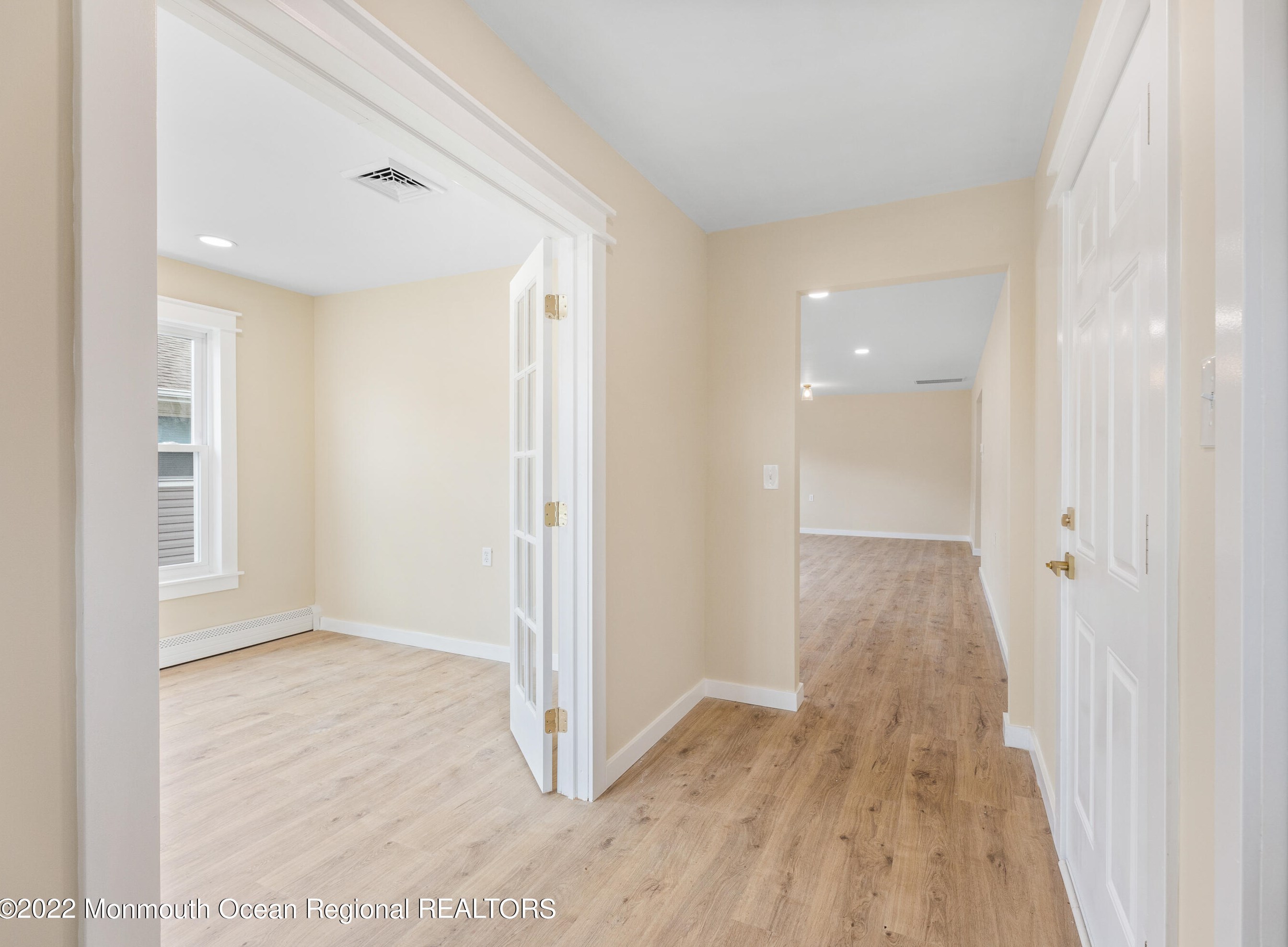13 Georgetown Dr, Toms River NJ  08757-4342 exterior
