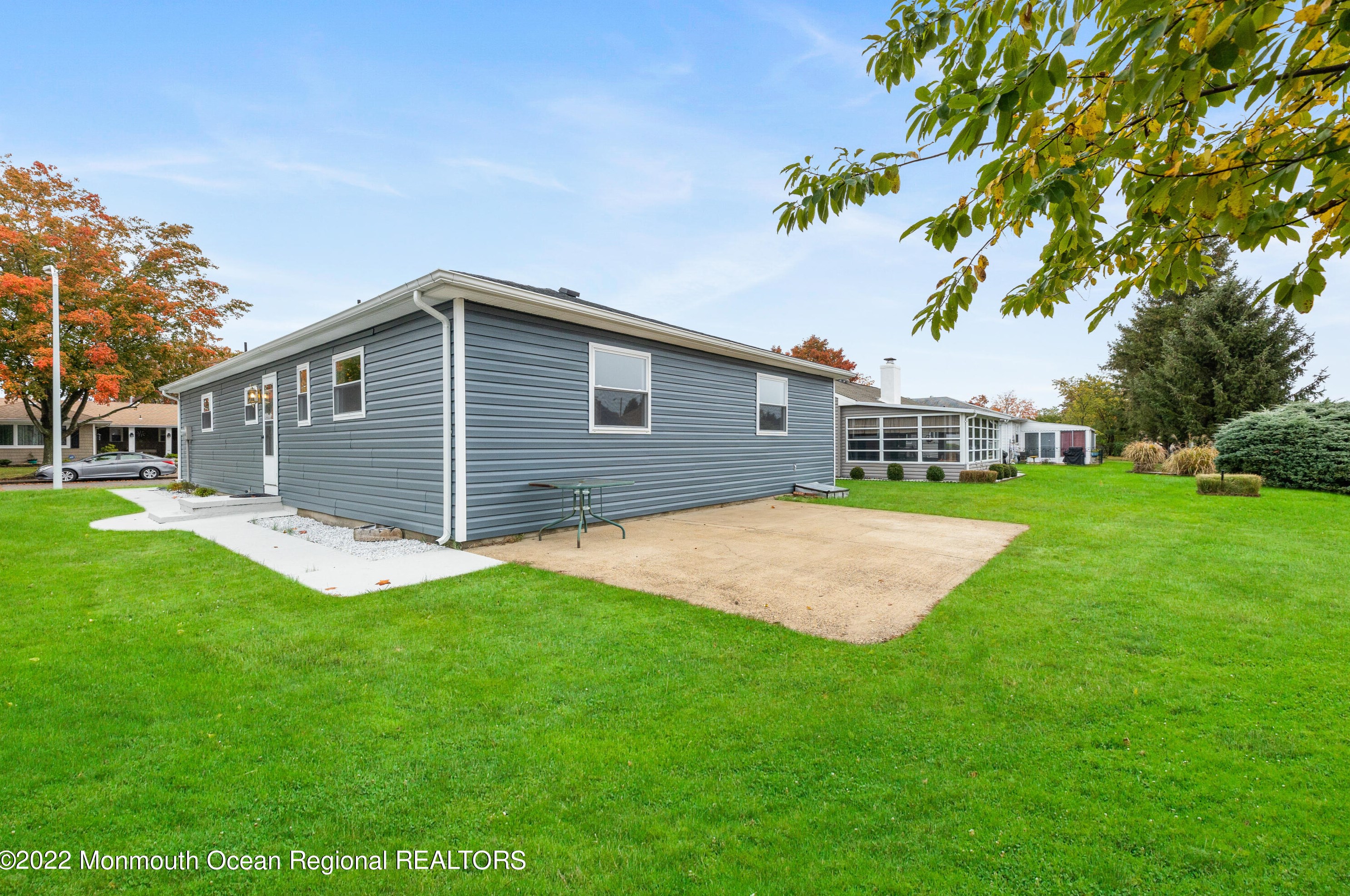 13 Georgetown Dr, Toms River NJ  08757-4342 exterior