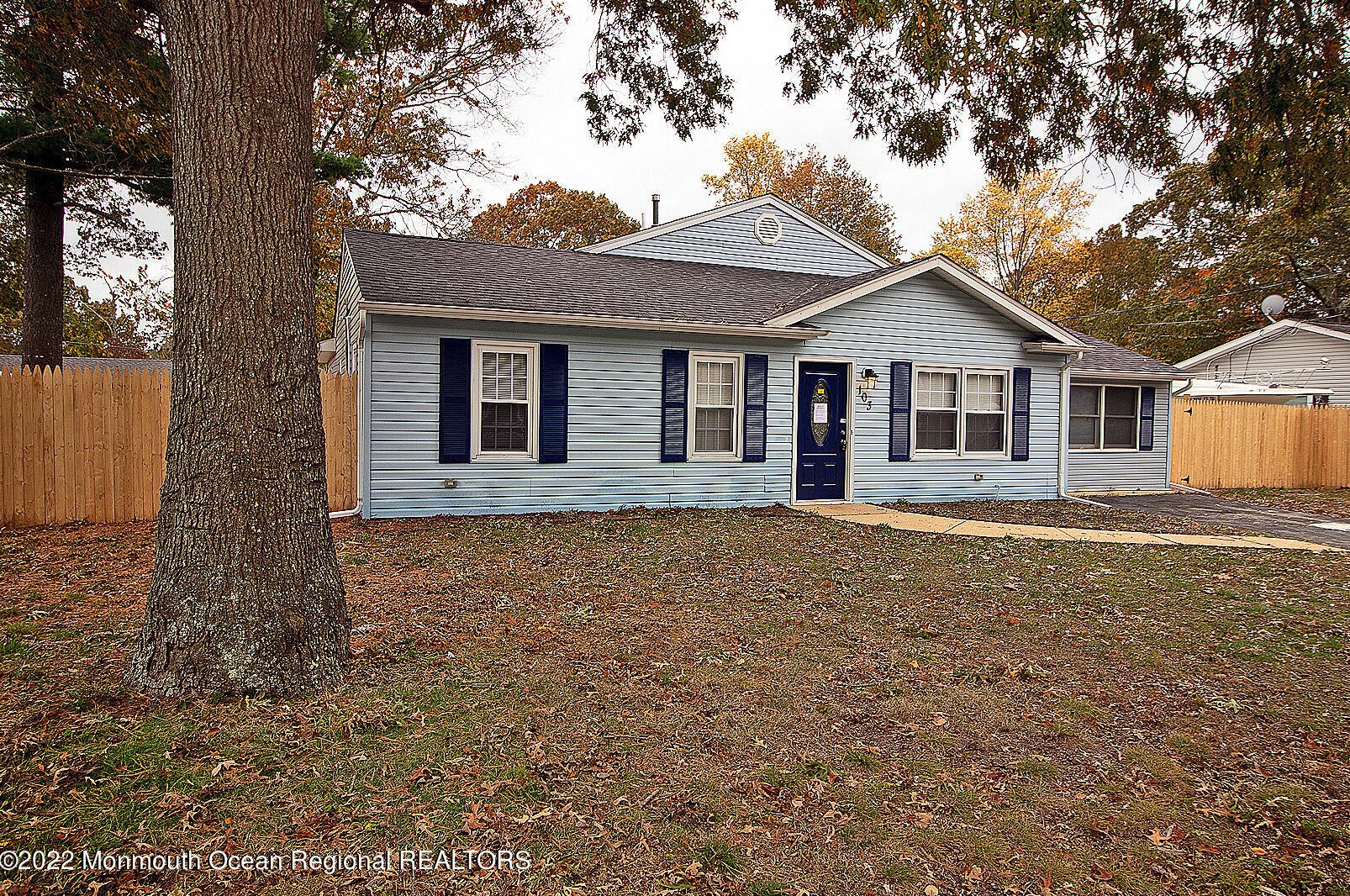 103 Cactus Dr, Lacey Township, NJ 08734