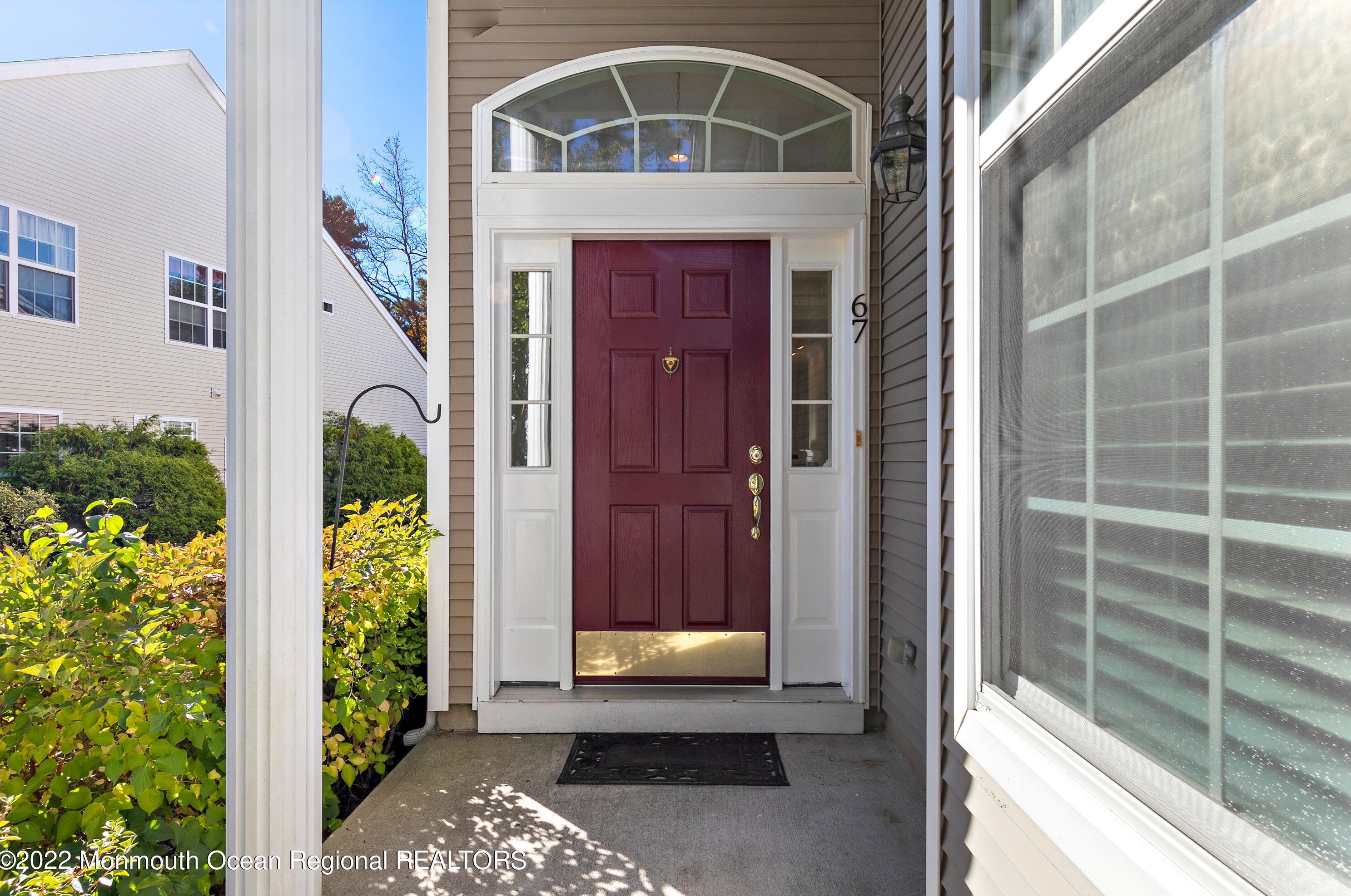 67 Golf View Dr, Tuckerton, NJ 08087-4219
