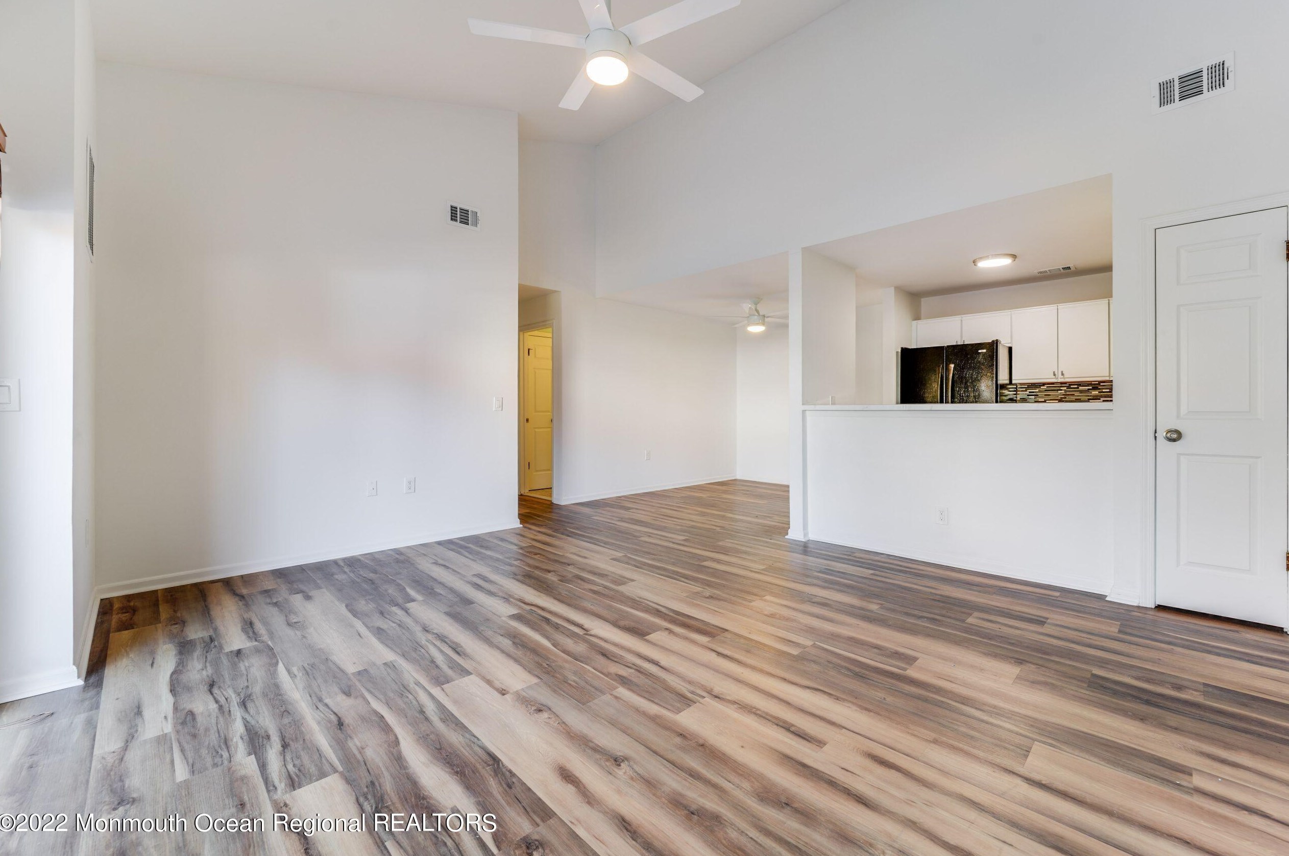 2 Fennec Ct, Wall Township, NJ 07753