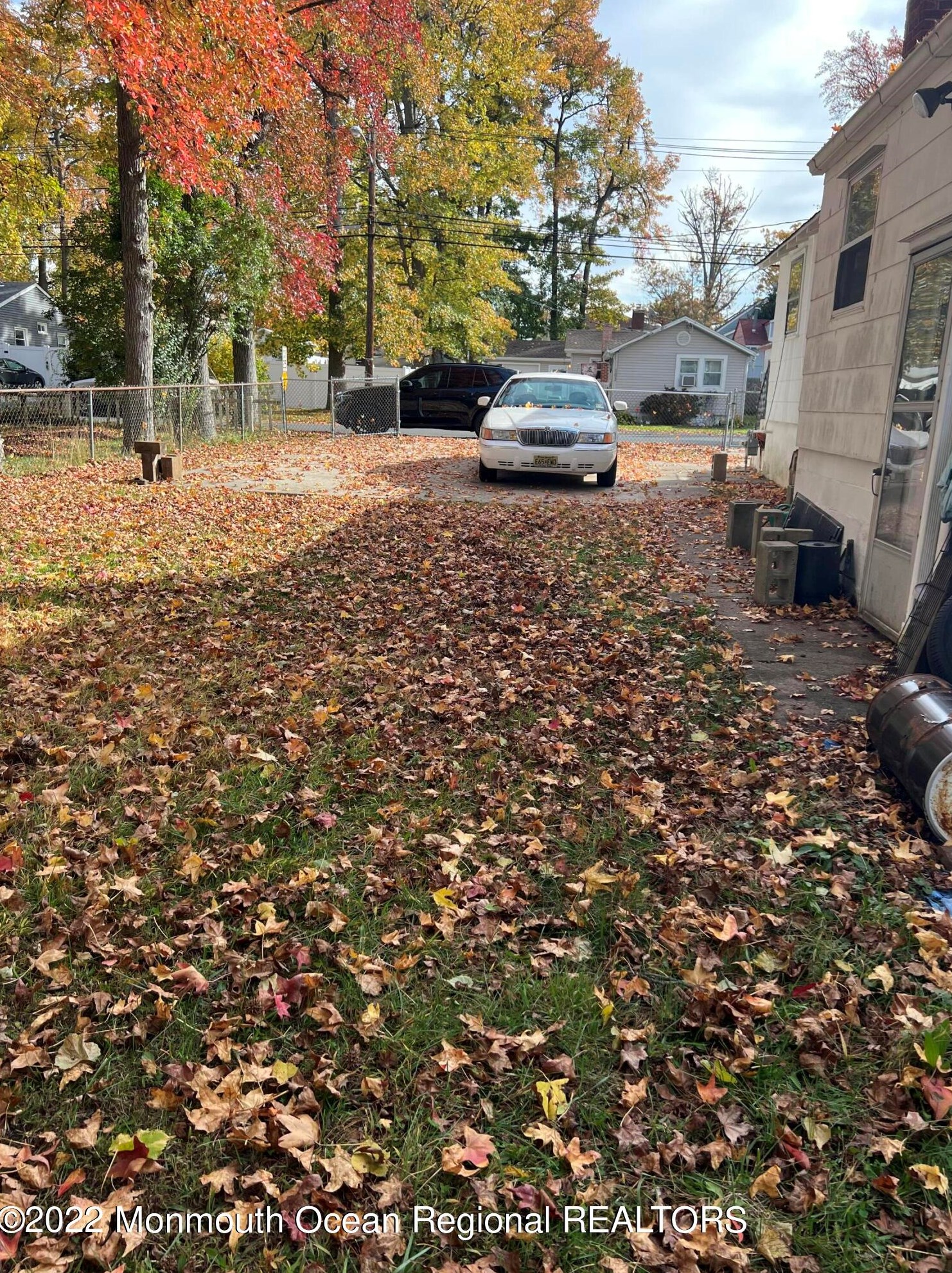 246 Greenwood Dr, Keyport, NJ 07735-6129
