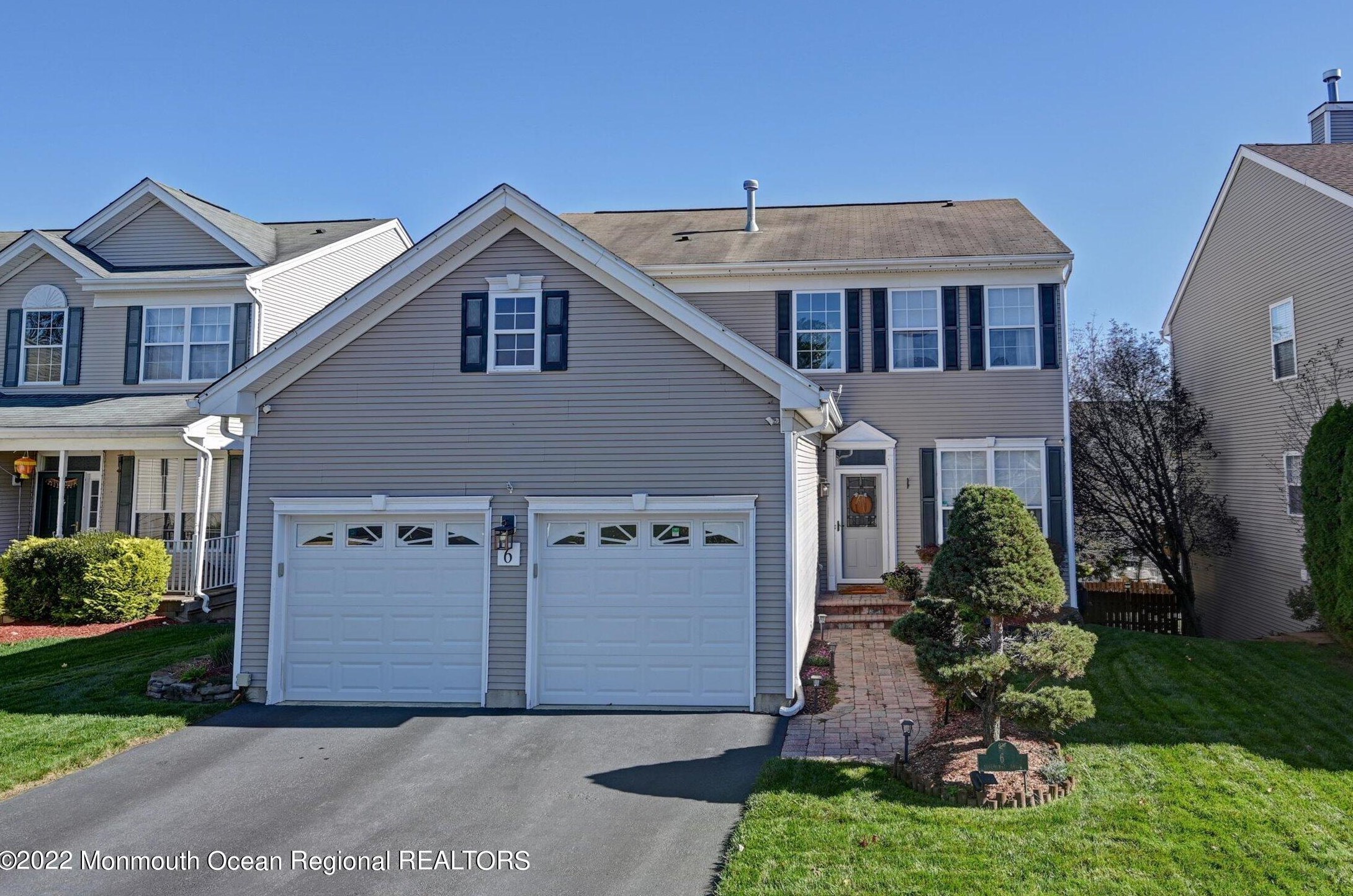 6 Pinehurst Dr, Millstone Township, NJ 07726-9316