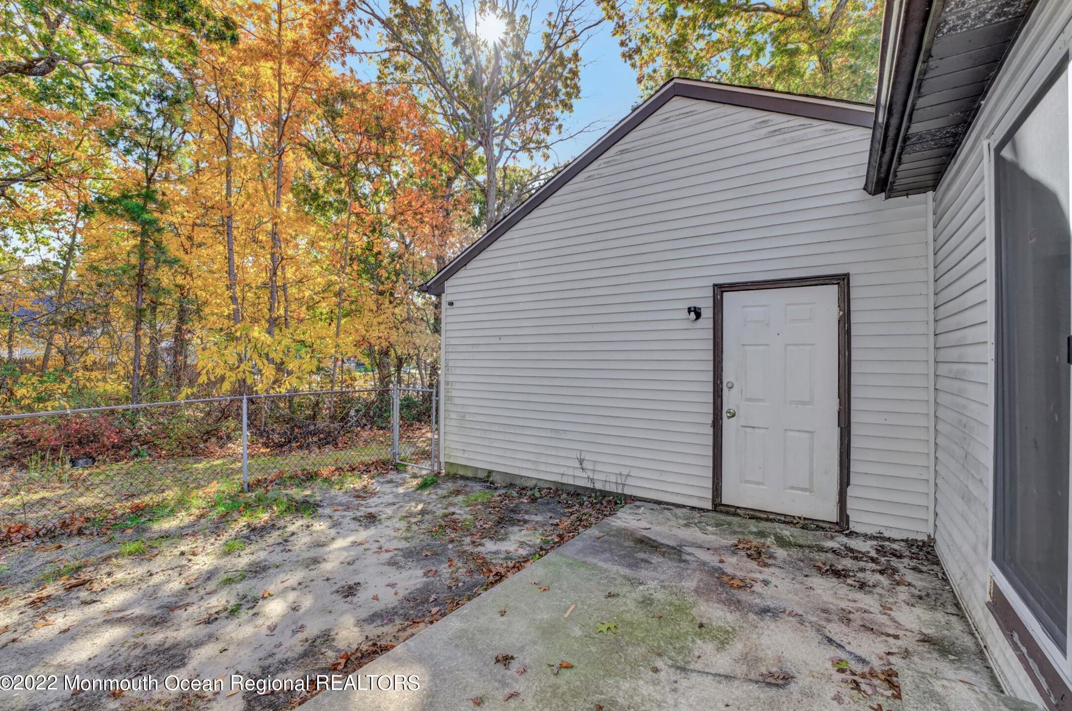 202 Winged Foot Ct, Tuckerton NJ 08087-3001 exterior