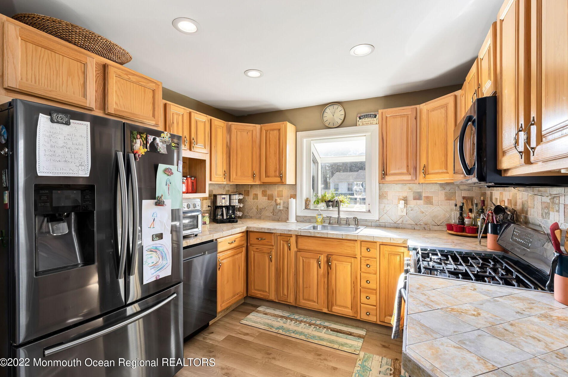 11 Flintlock Dr, Wall Township NJ  07731-1623 exterior
