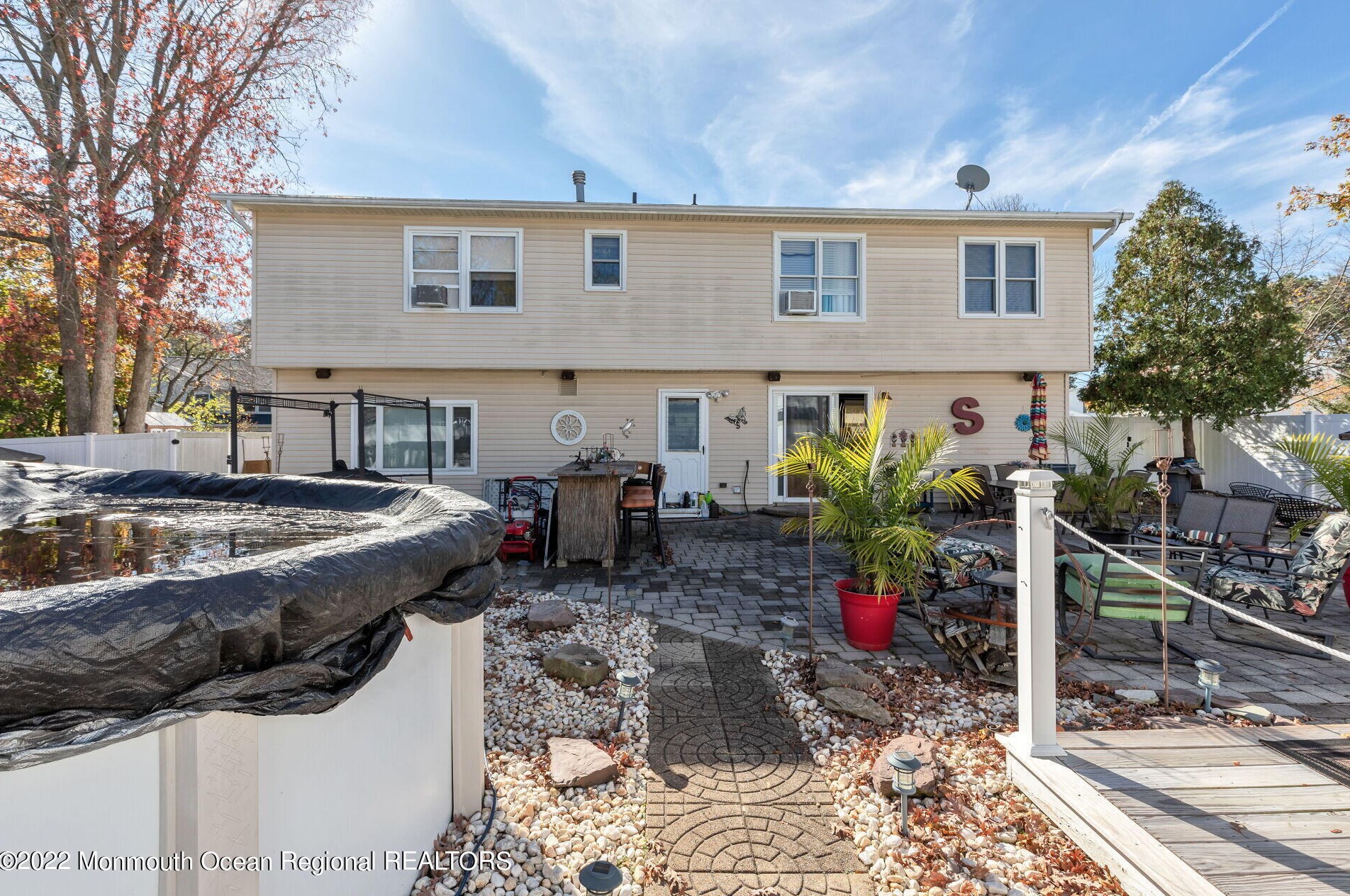 11 Flintlock Dr, Wall Township NJ  07731-1623 exterior