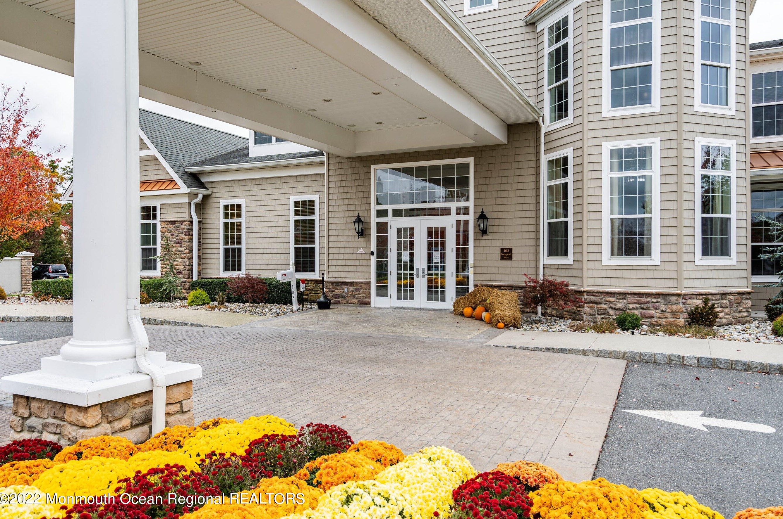 117 Newport Way, Tuckerton NJ  08087-3644 exterior