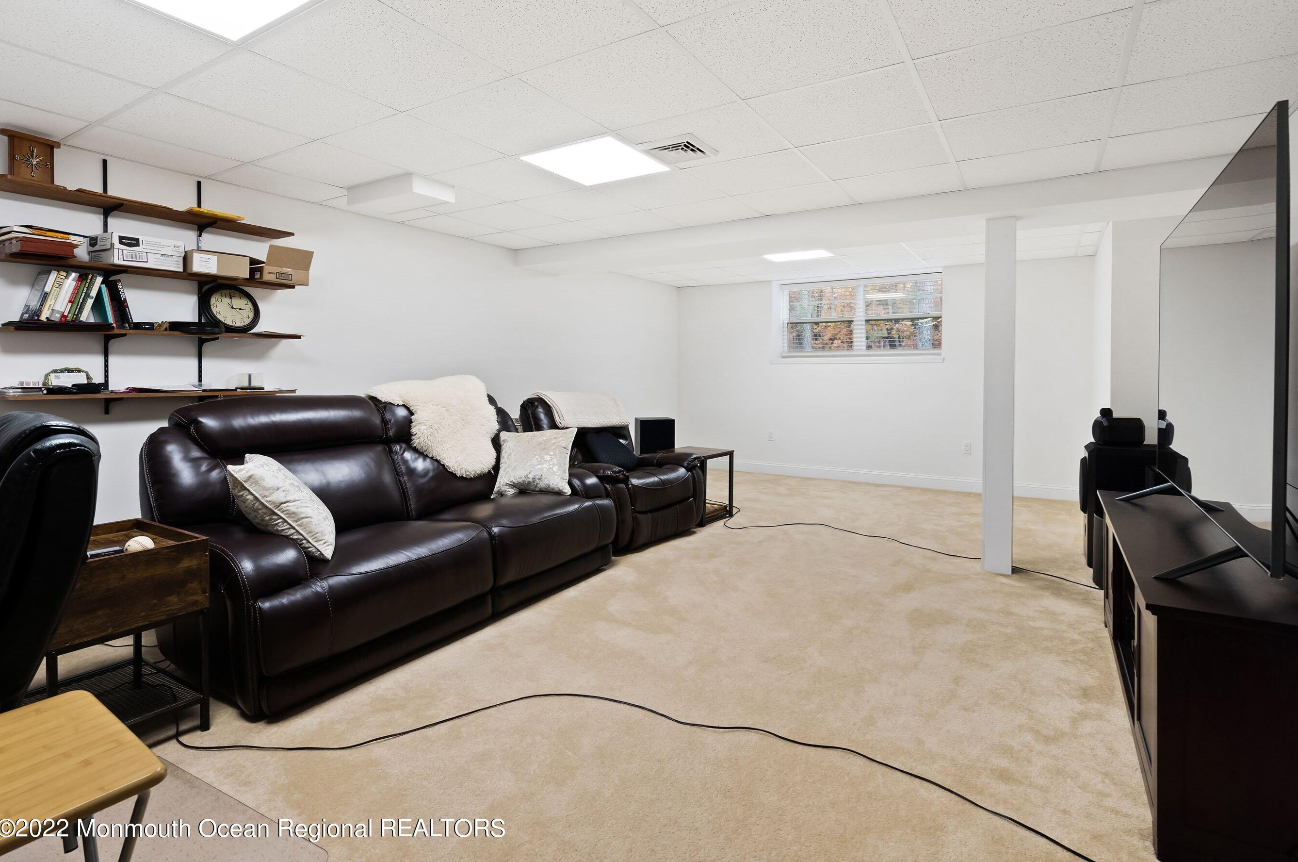 117 Newport Way, Tuckerton NJ  08087-3644 exterior