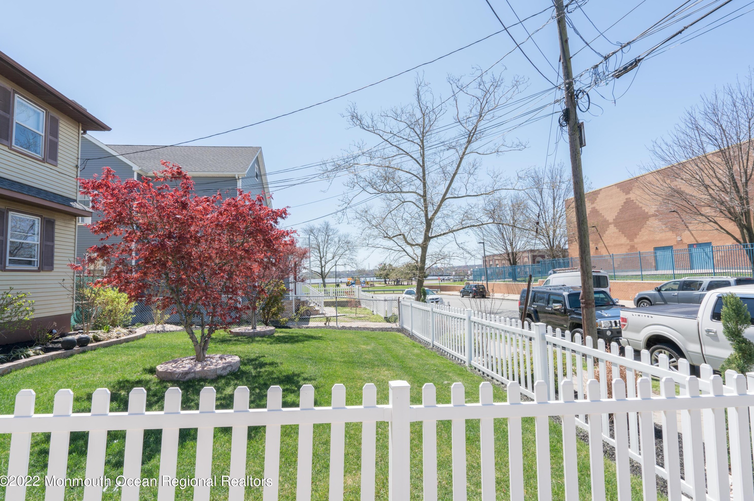 56 1st St, Perth Amboy, NJ 08861