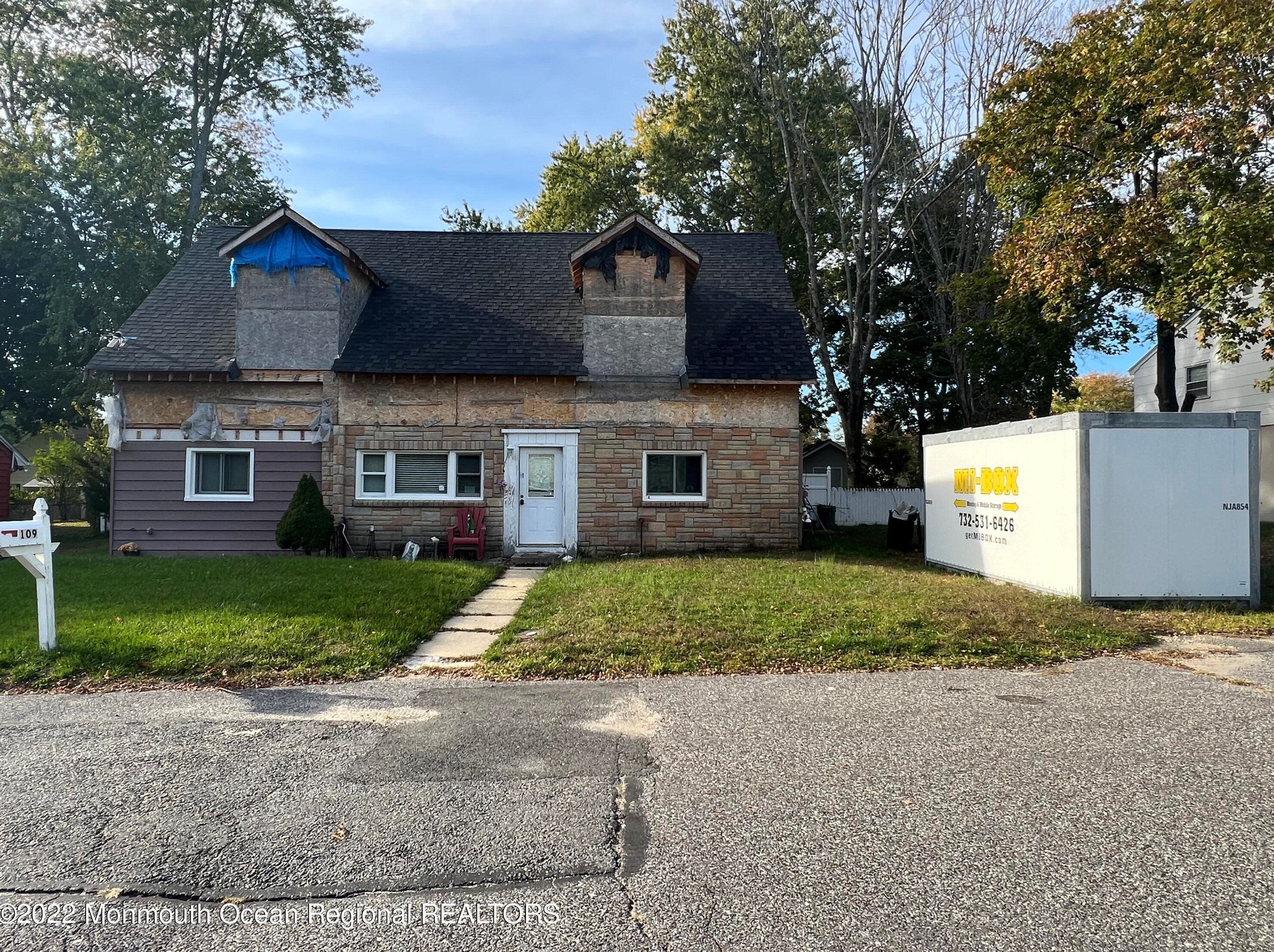 109 Olive St, Wall Township, NJ 07753-3423