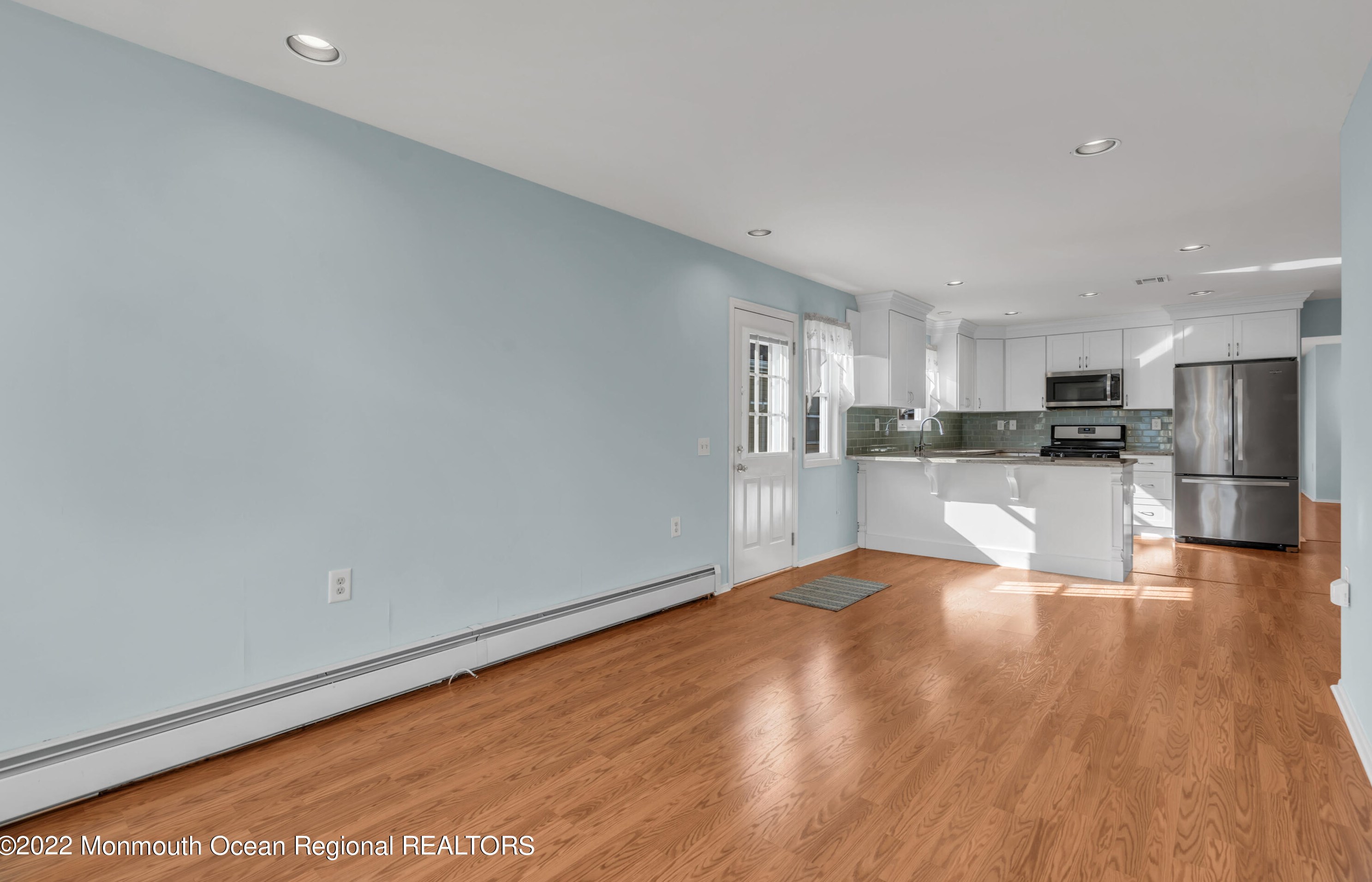 3 Tropicana Ct, Toms River NJ  08757-6445 exterior