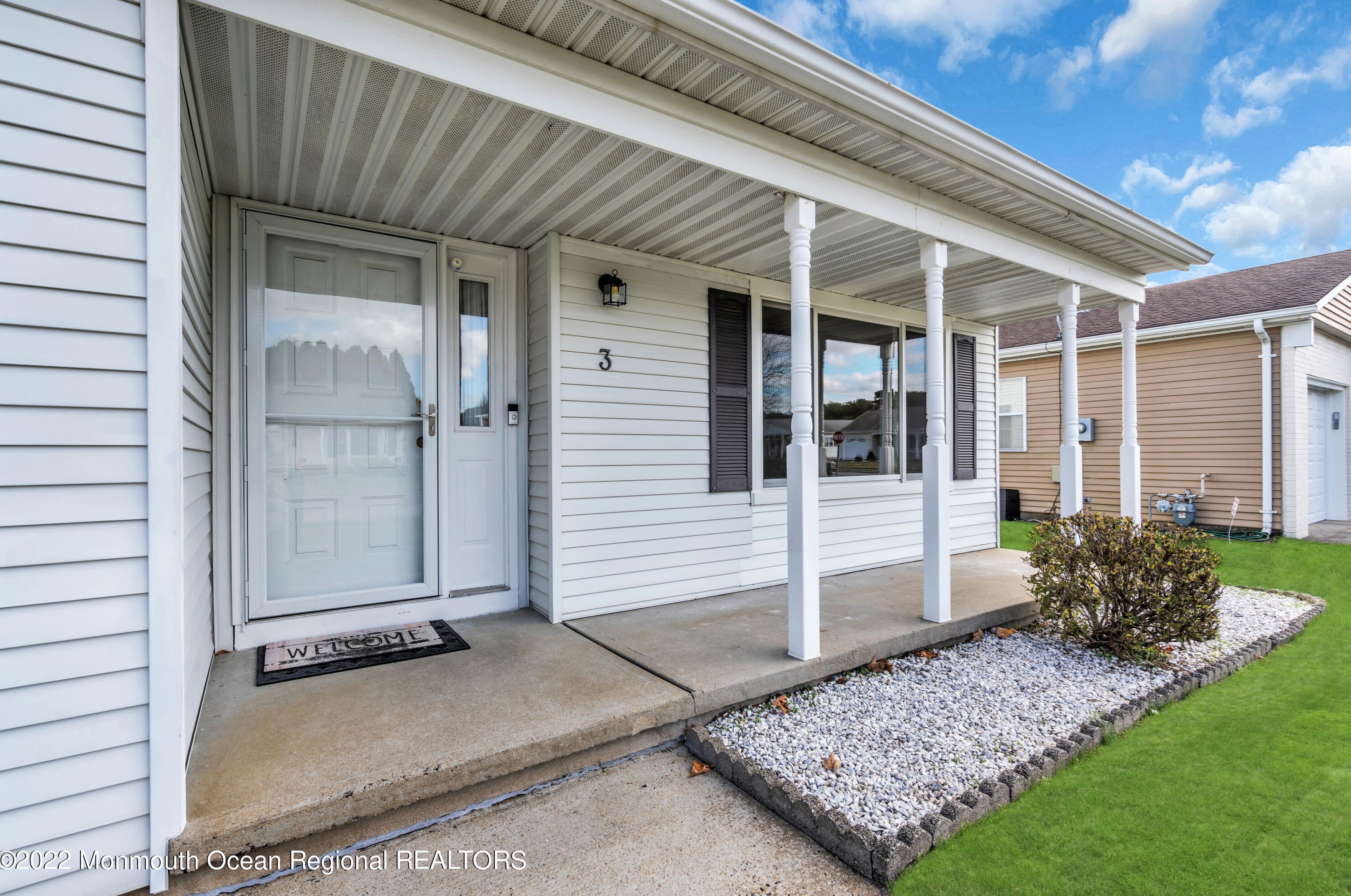 3 Tropicana Ct, Toms River NJ  08757-6445 exterior