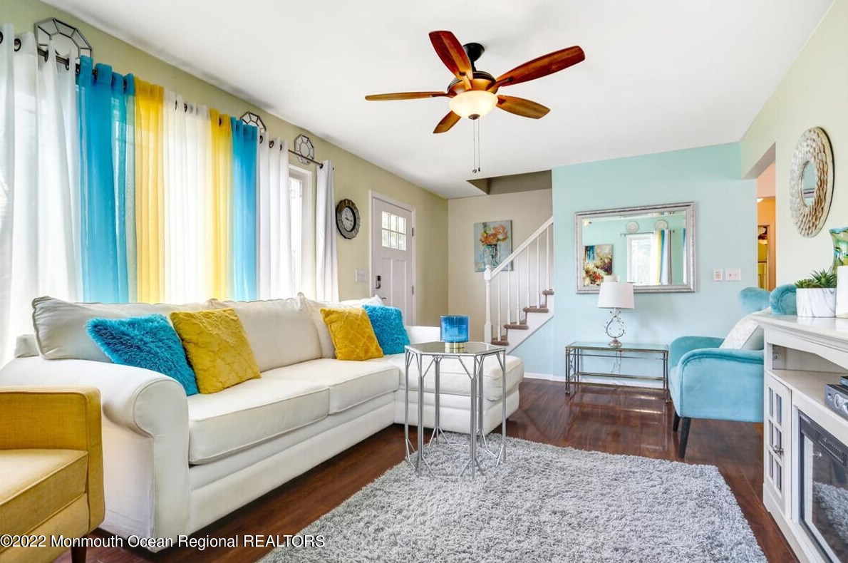 1258 Hereford Close, Toms River, NJ 08753-4009
