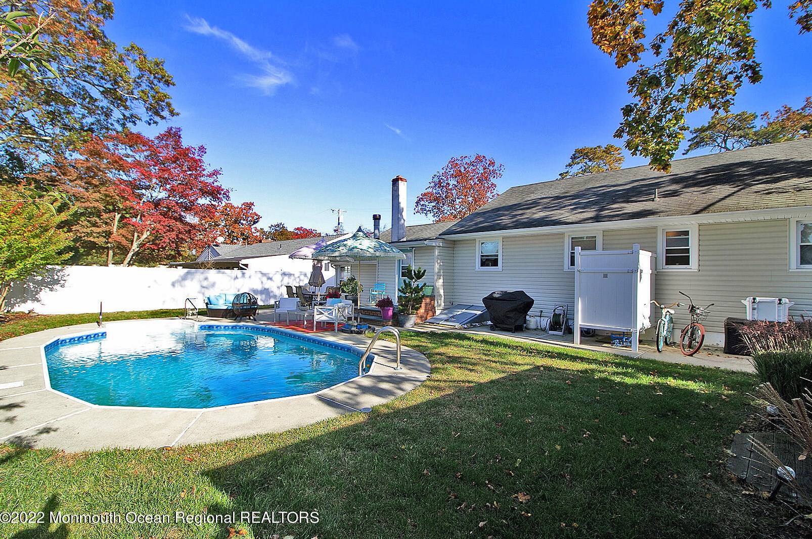 616 Cable Ave, Beachwood NJ  08722-3638 exterior