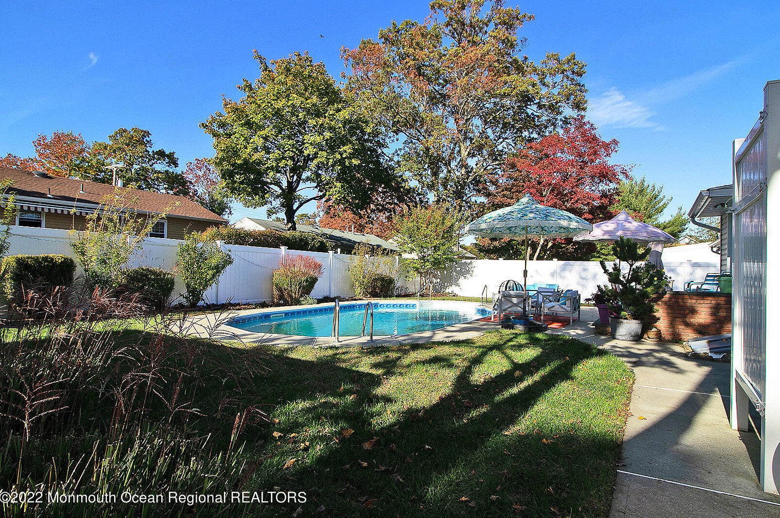 616 Cable Ave, Beachwood NJ  08722-3638 exterior