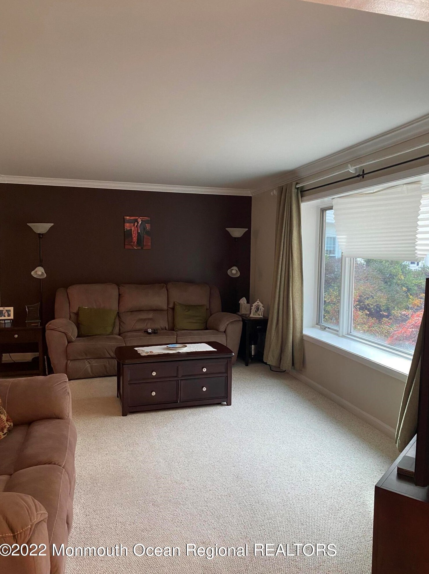 409 Cheyenne Ct, Toms River, NJ 08755-4061