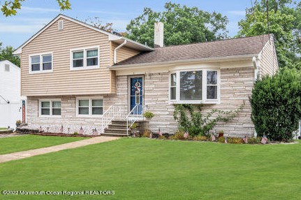 19 Leone Rd, Toms River, NJ 08755
