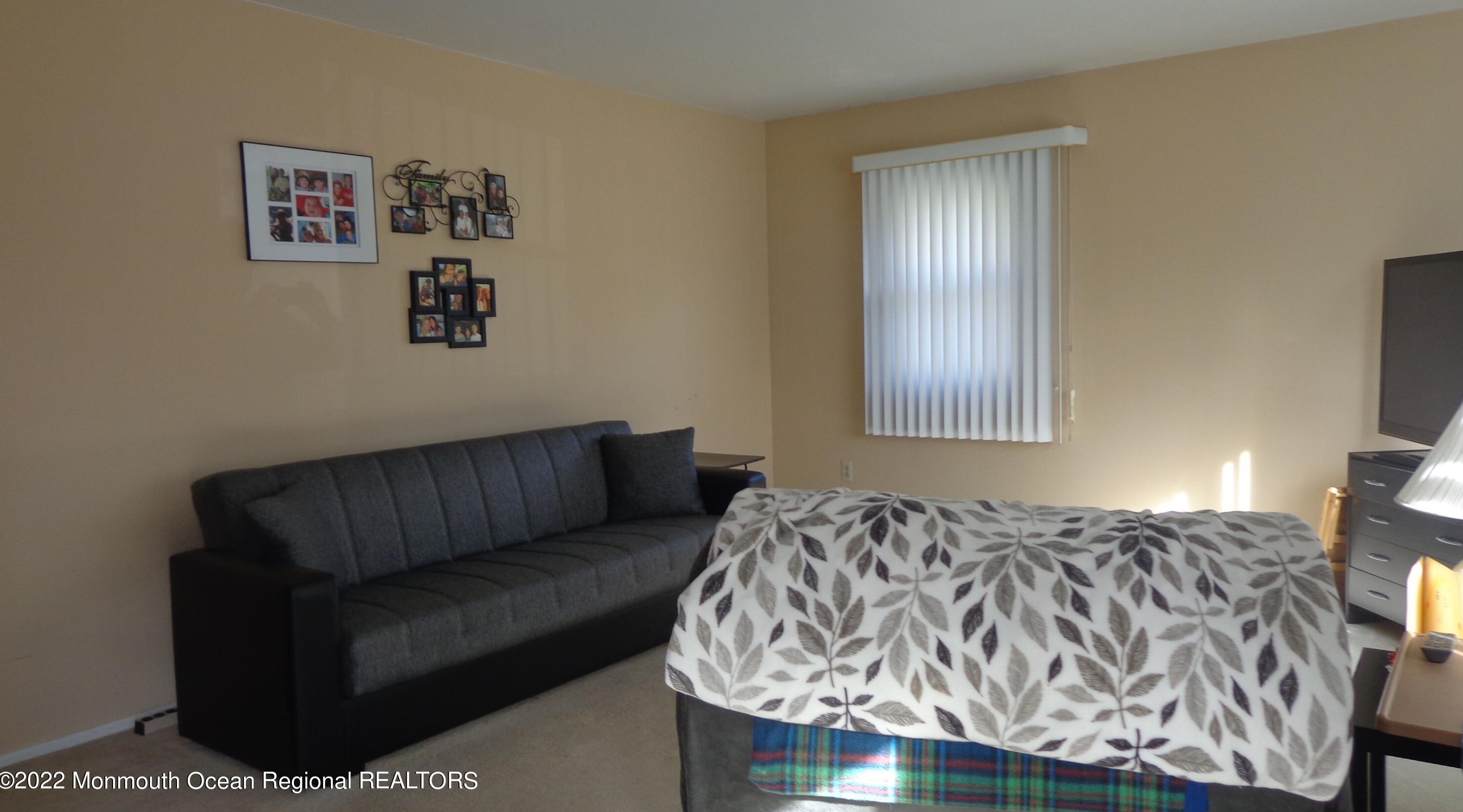 146 Westbrook Dr, Toms River, NJ 08757-4735