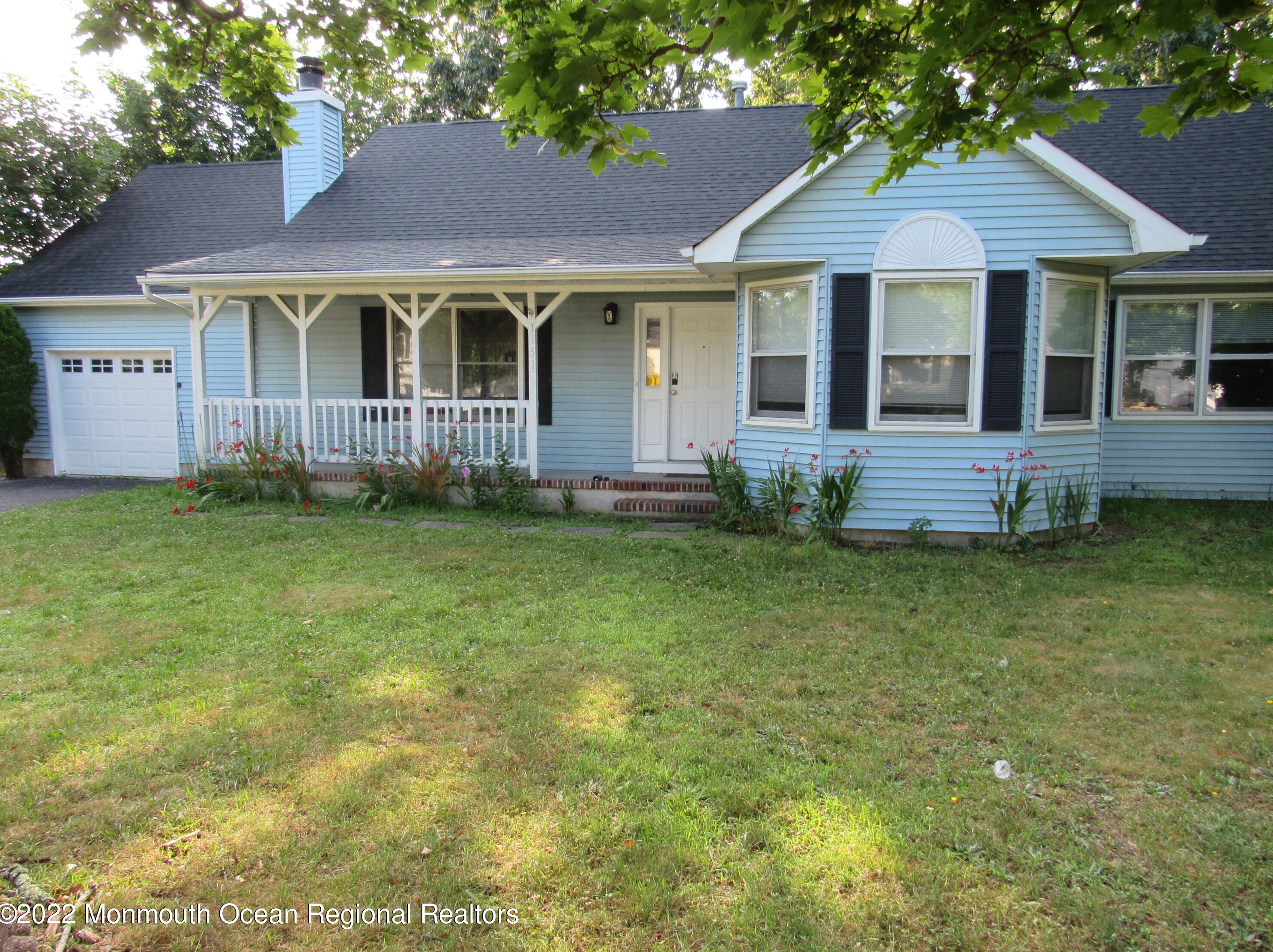 1151 Mackenzie Ct, Lakewood, NJ 08701