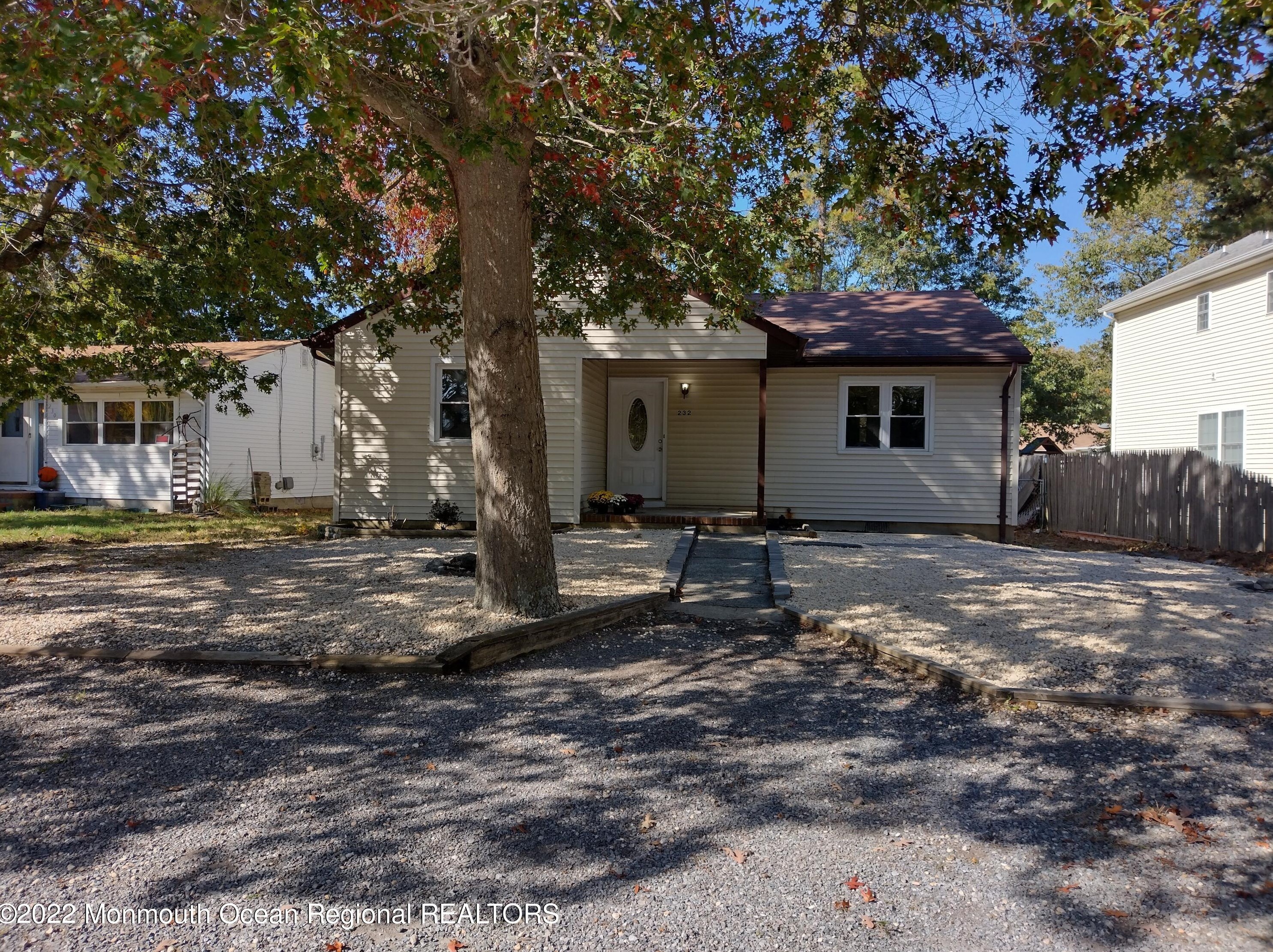 232 Nautilus Blvd, Lacey, NJ 08731