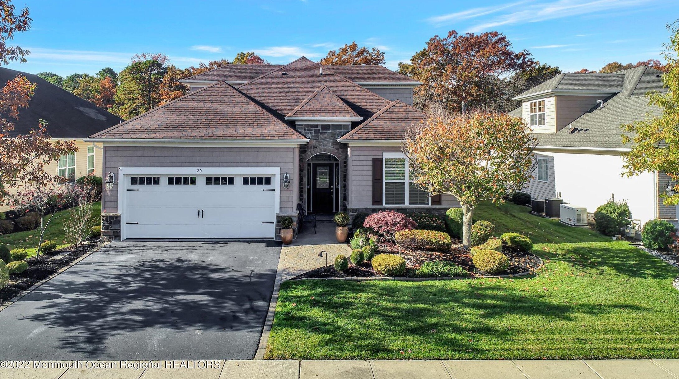 20 Francesa Ct, Wall Township, NJ 07727-4305