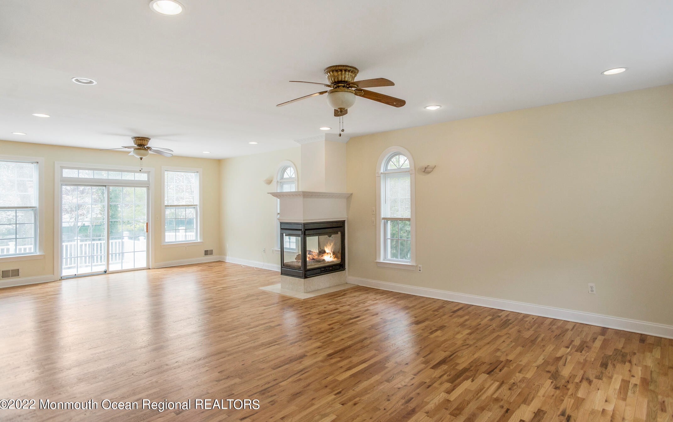 607 Dave Marion Rd, Toms River NJ  08753-4383 exterior