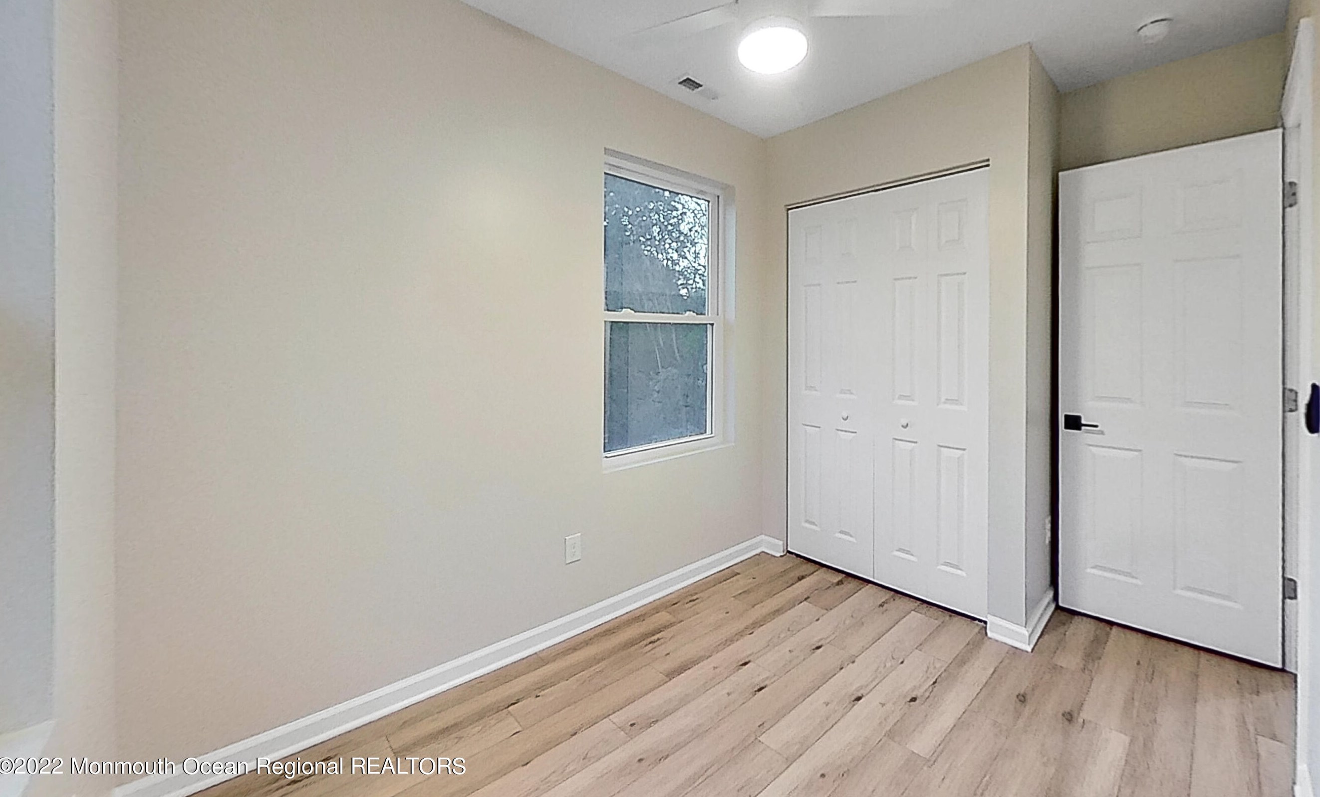 221 Truman Ave, Aura NJ  08028-3394 exterior