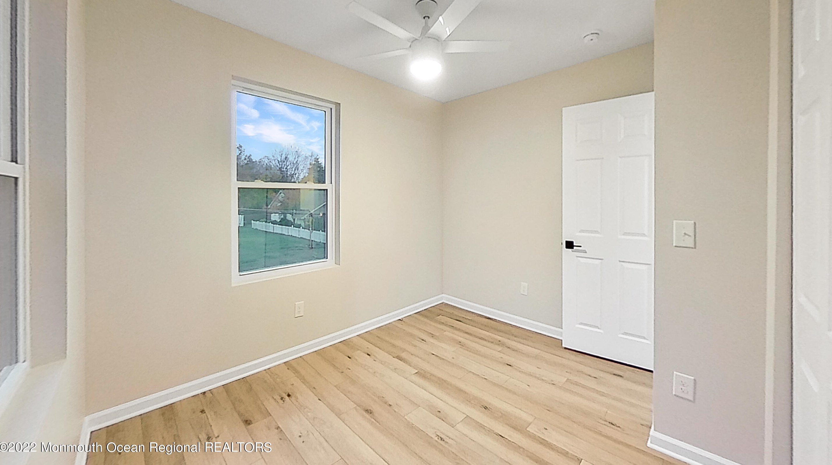 221 Truman Ave, Aura NJ  08028-3394 exterior