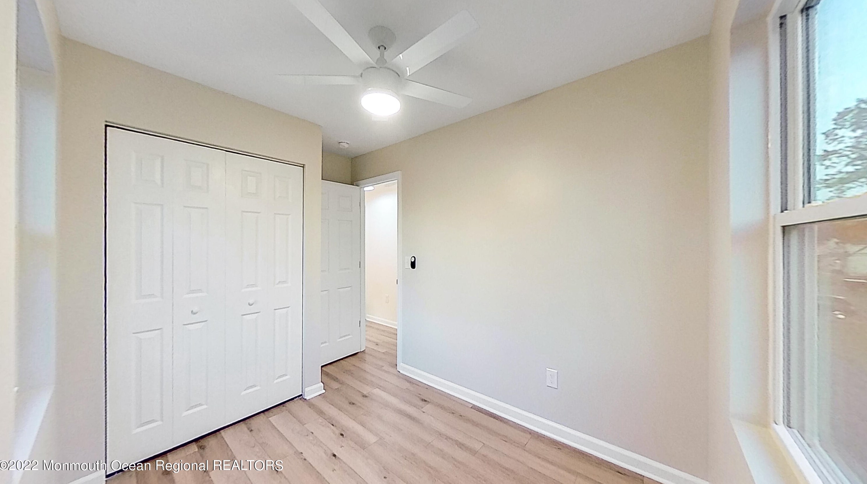 221 Truman Ave, Aura NJ  08028-3394 exterior